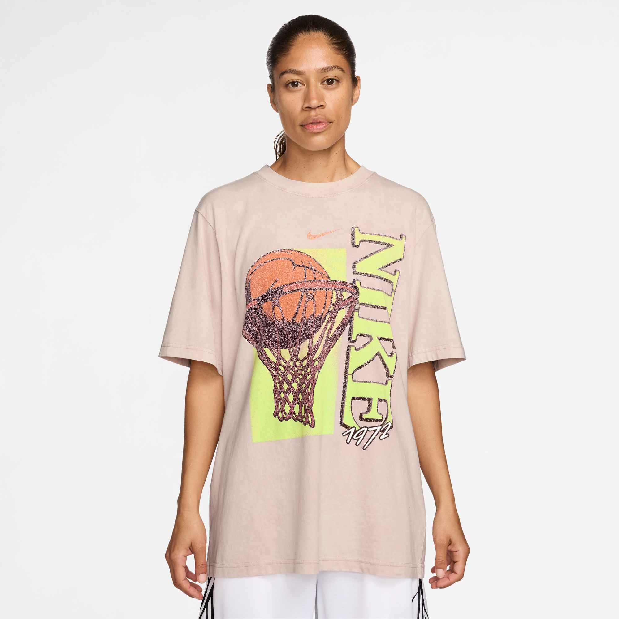 Nike Women's Basketball Vintage Lockup Graphic T-Shirt product image