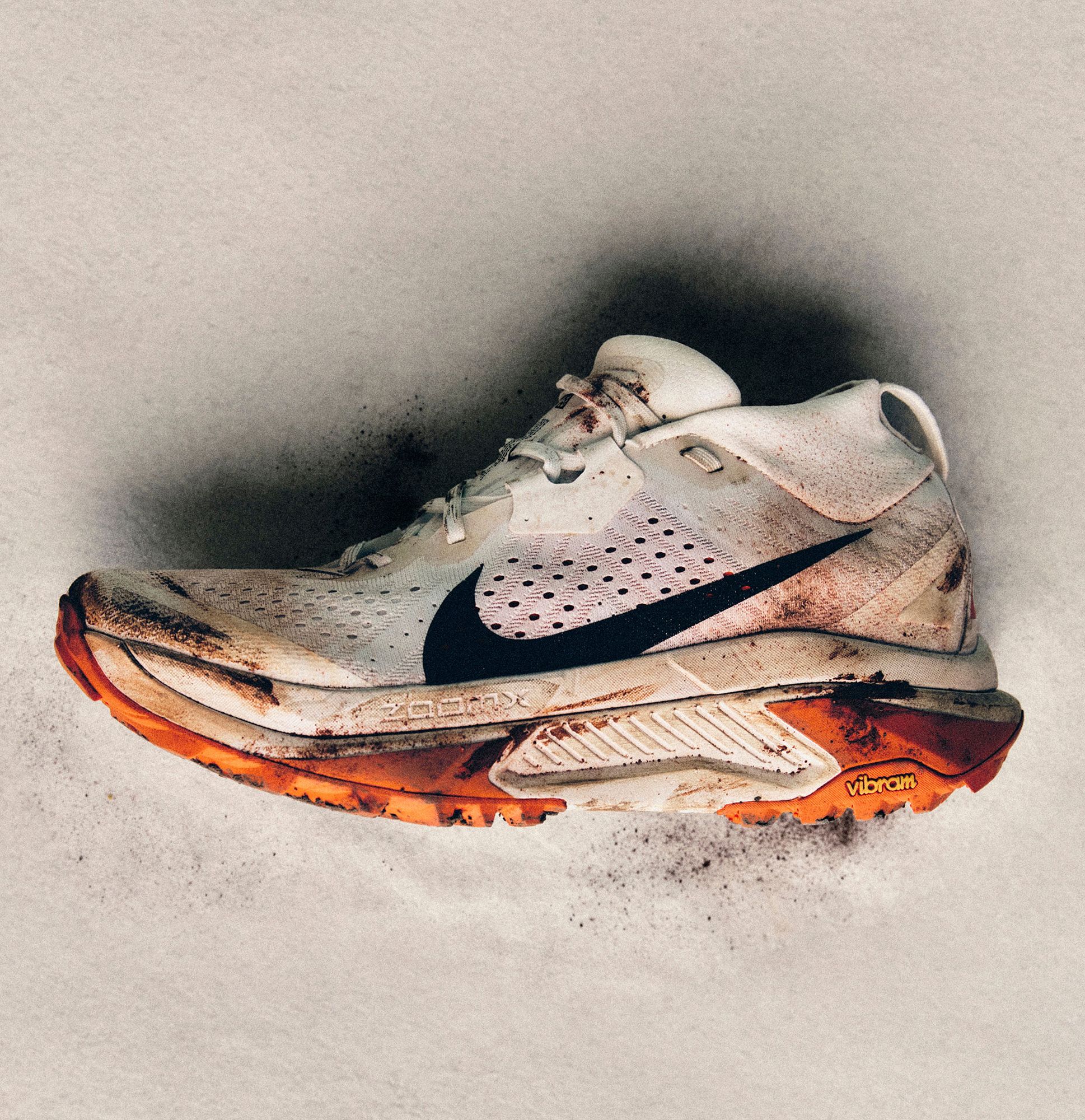 Nike Men's ACG Zegama Trail Running Shoes product image
