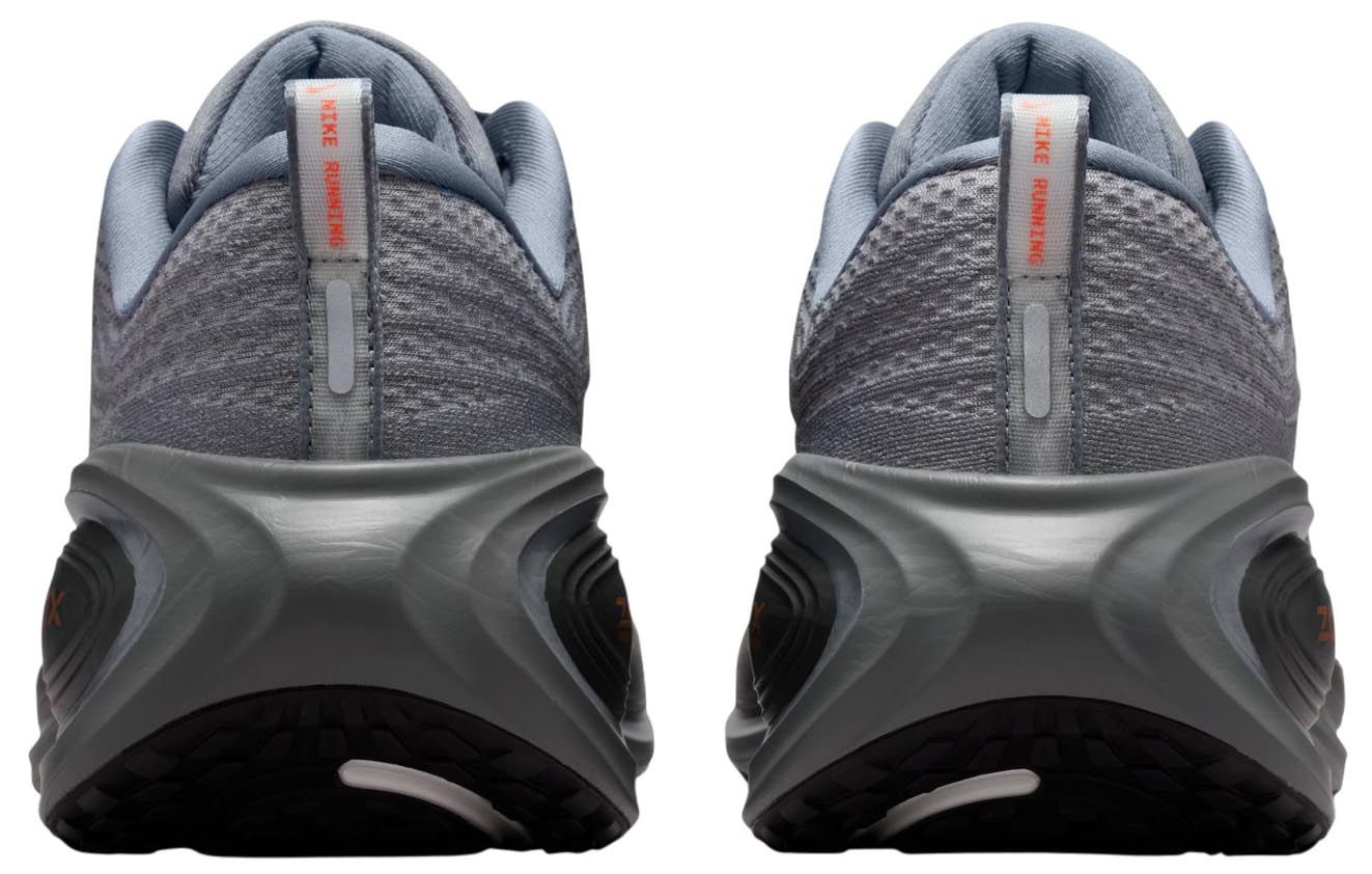 Nike Men's Vomero Plus Running Shoes product image