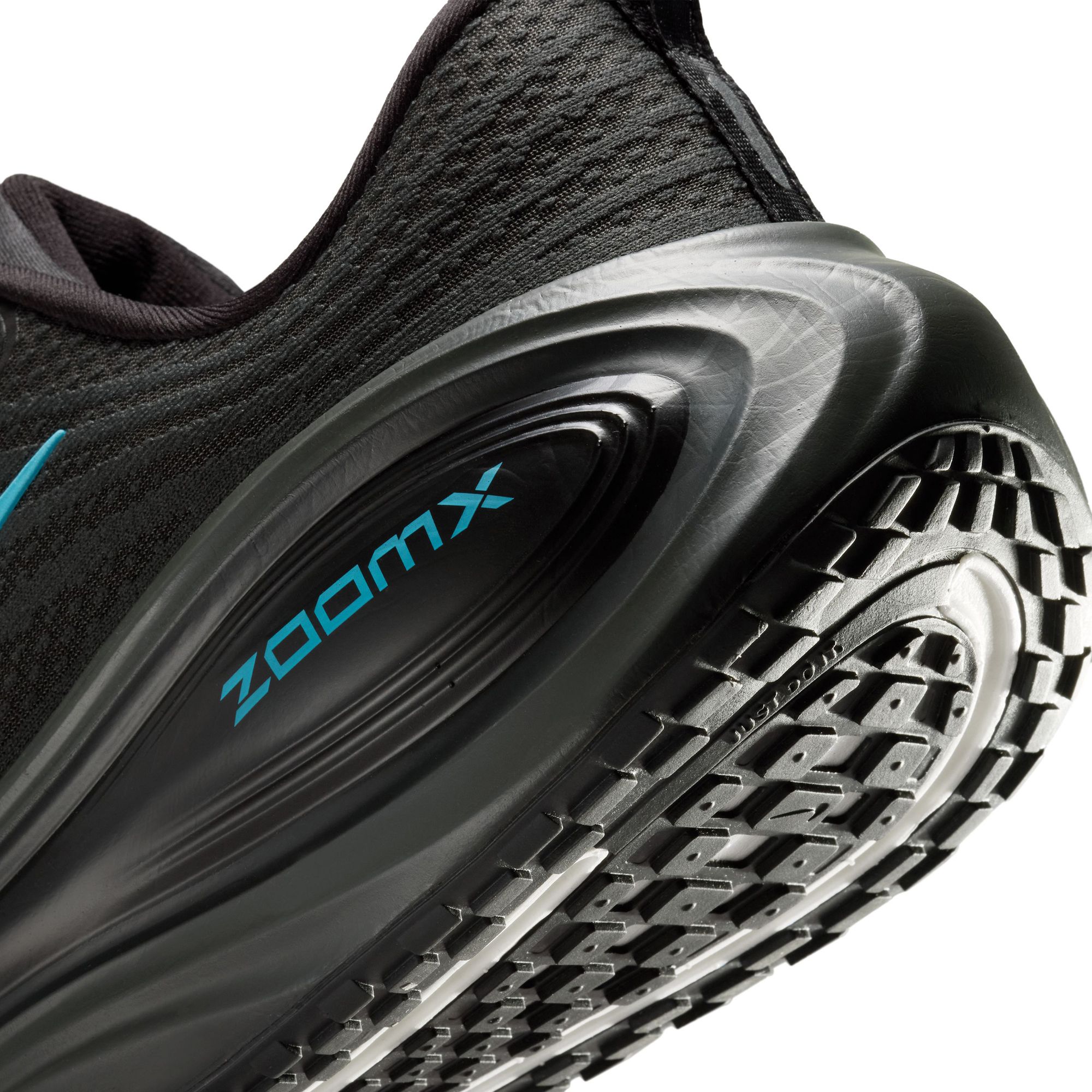 Nike Men's Vomero Plus Running Shoes product image