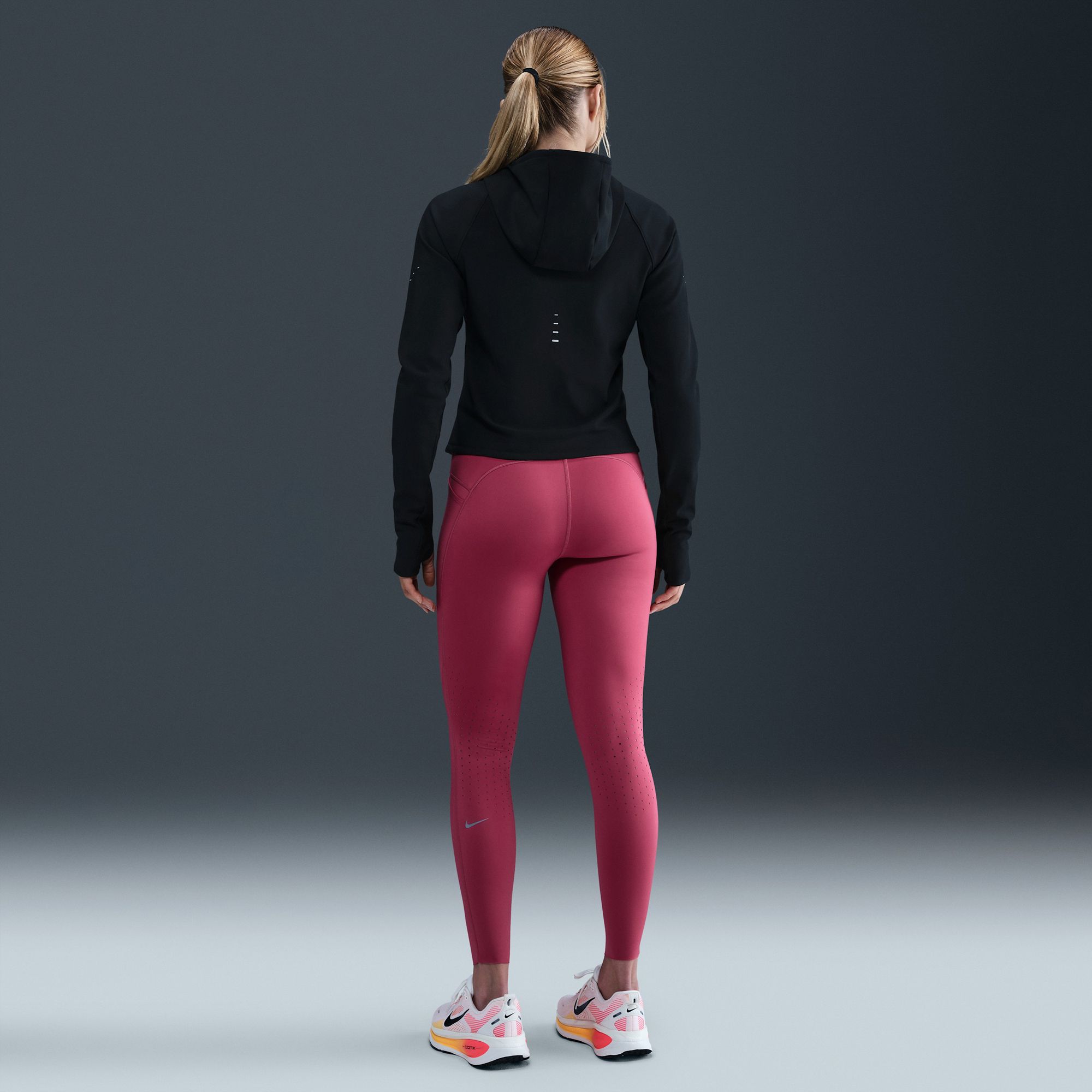 Nike Women's Swift Therma-FIT Running Jacket product image