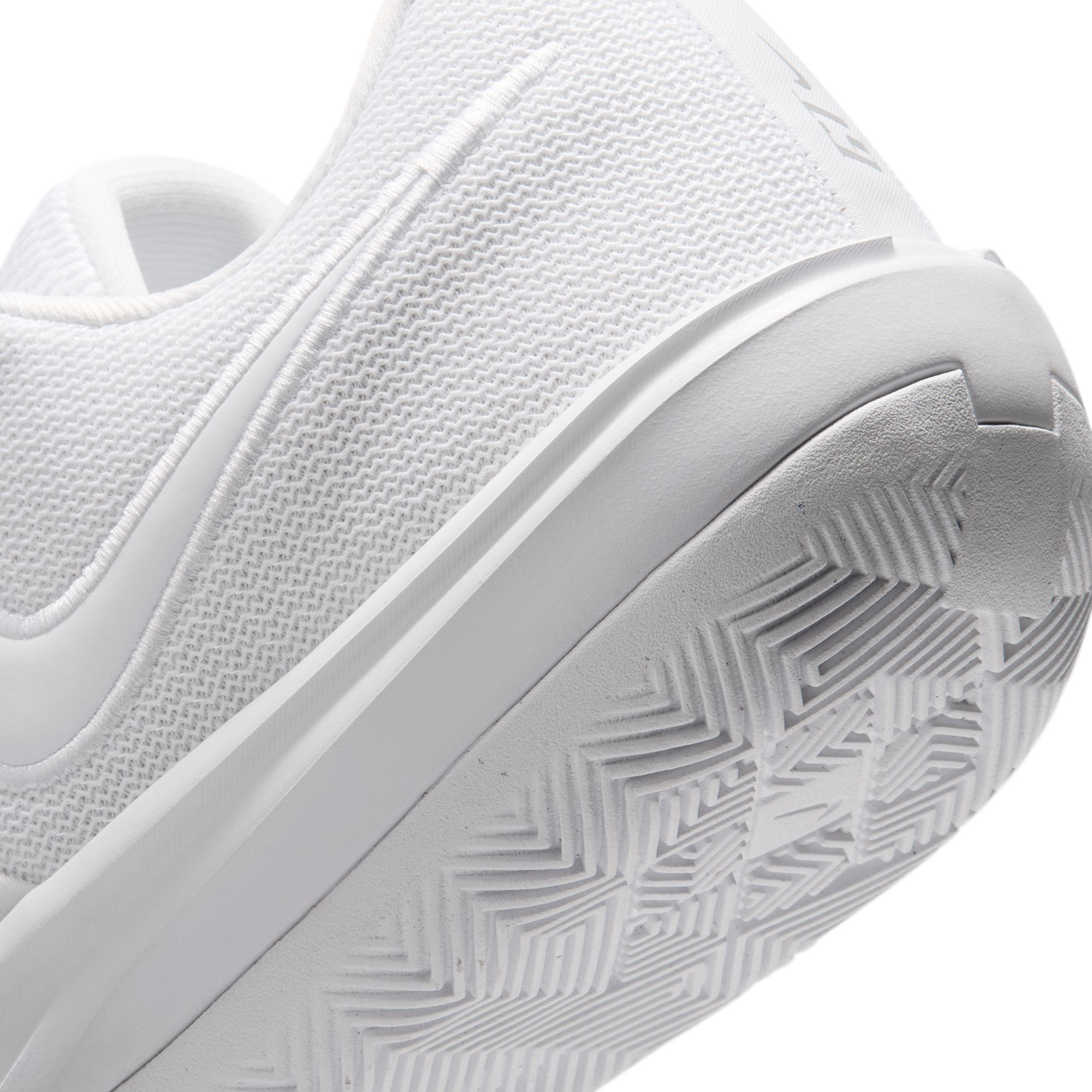 Nike G.T. Cut Academy 2 Basketball Shoes product image