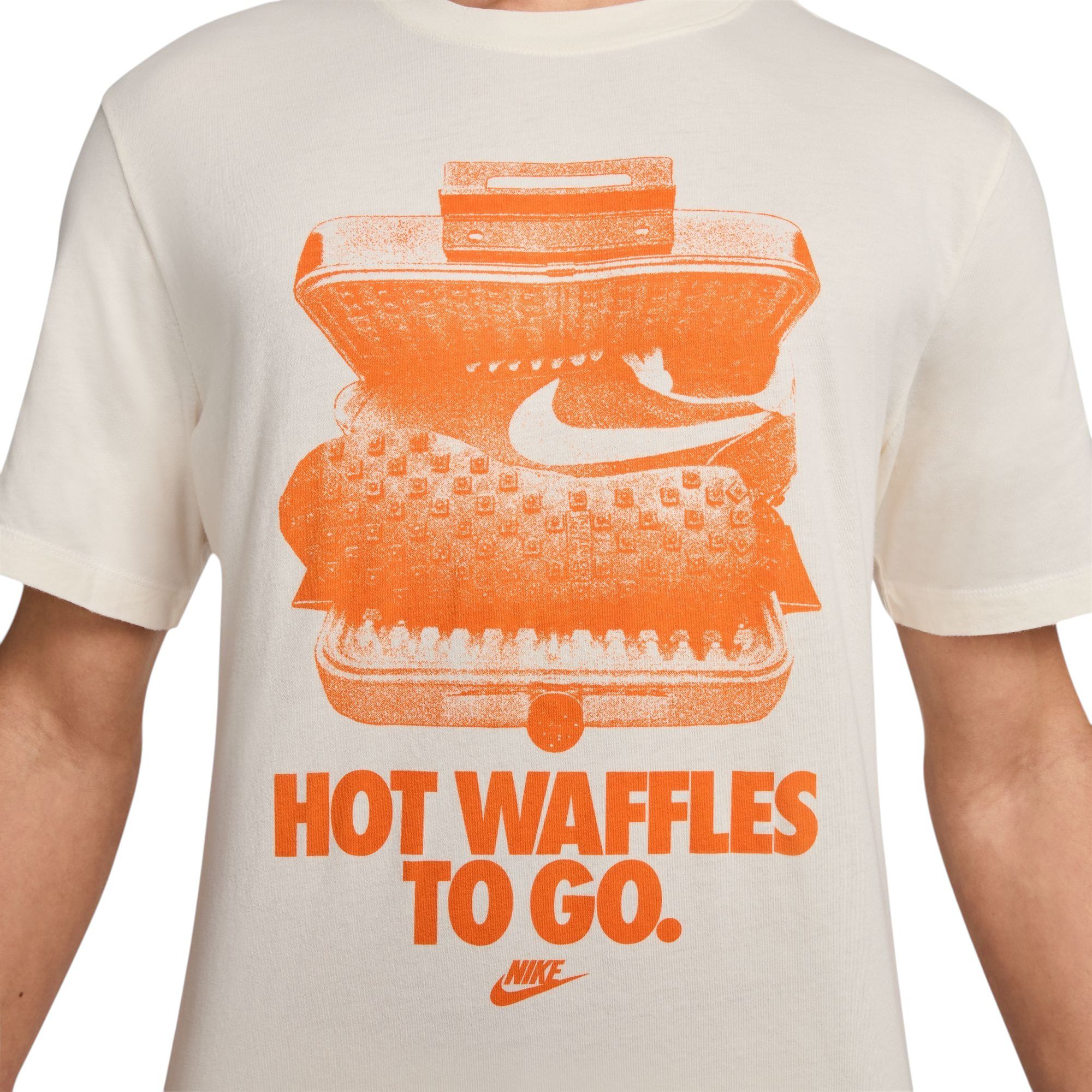 Nike Men's Sportswear T-Shirt product image