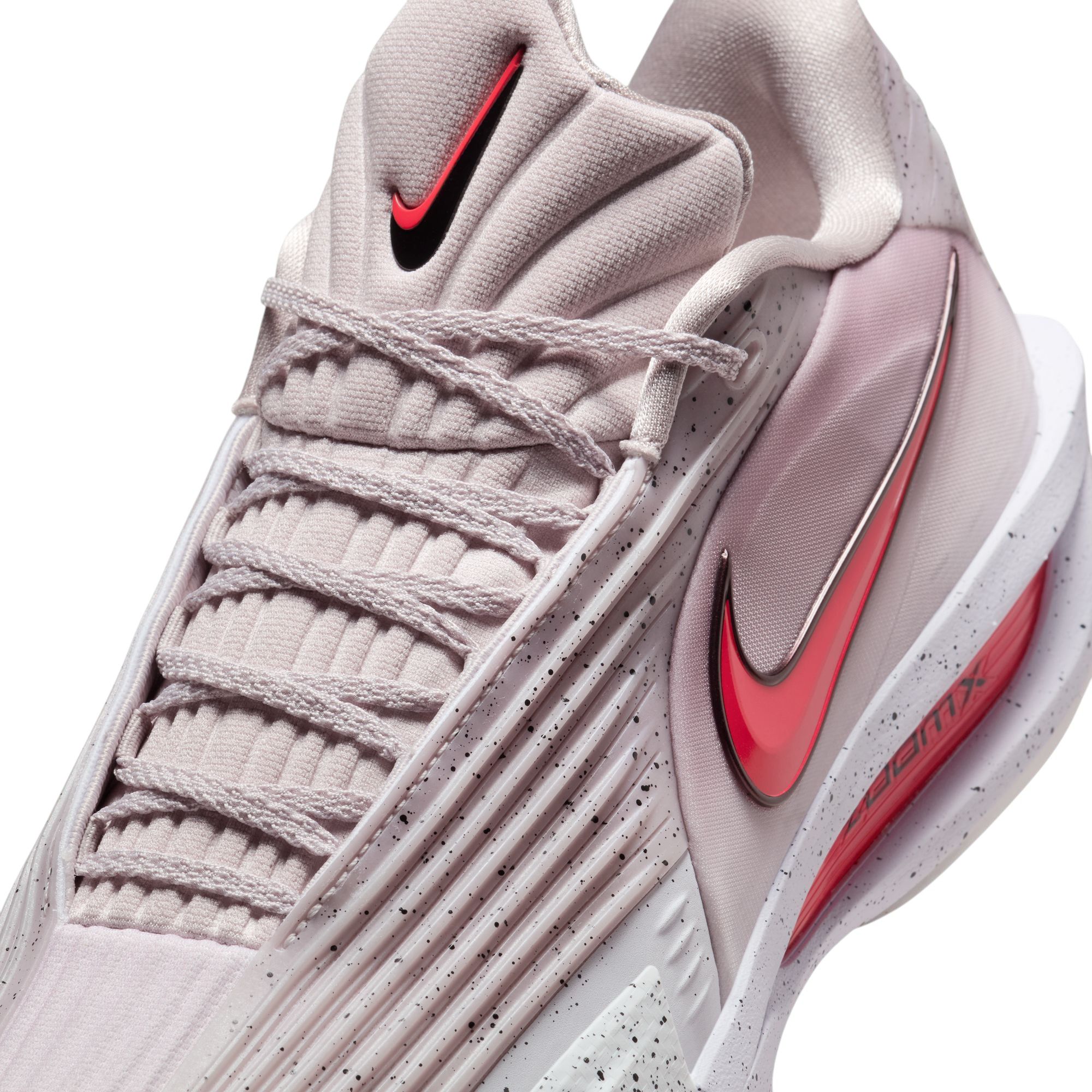 Nike G.T. Cut 3 Turbo Basketball Shoes product image