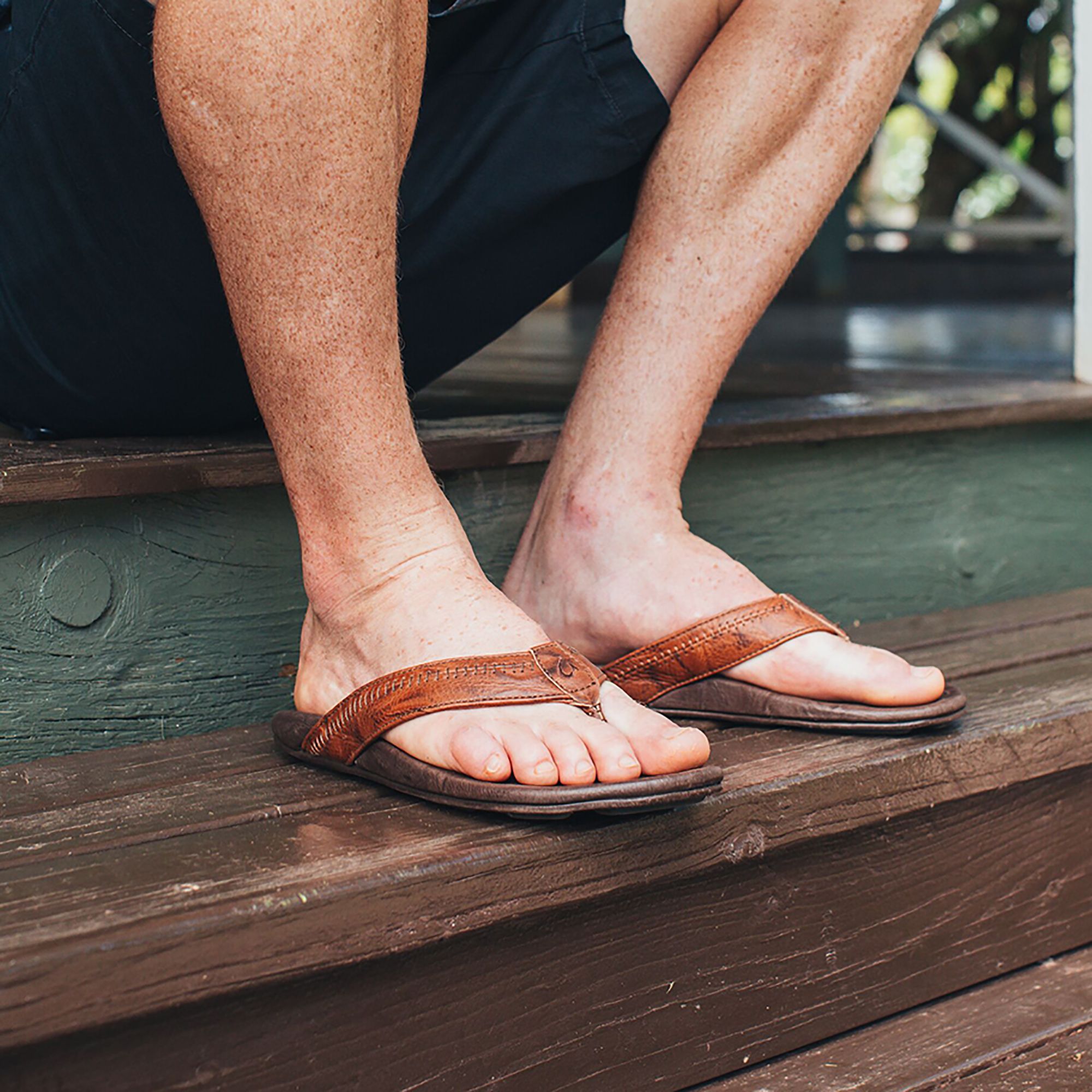 OluKai Men's Hiapo Sandals