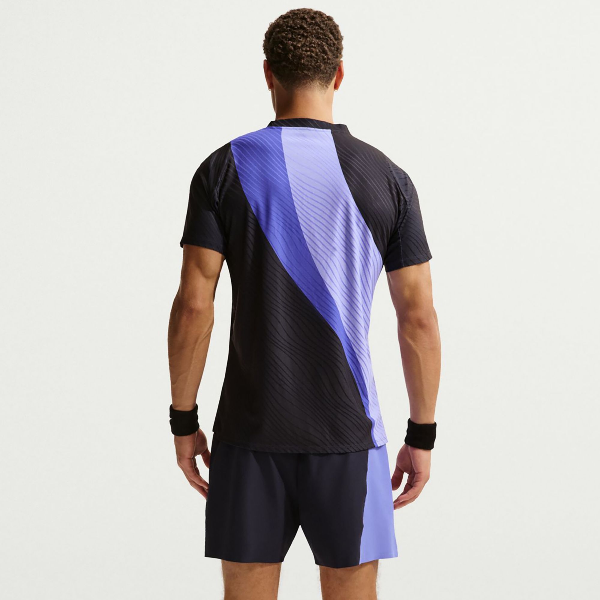 Nike Men's Court Dri-FIT Advantage Slam Tennis Shirt product image