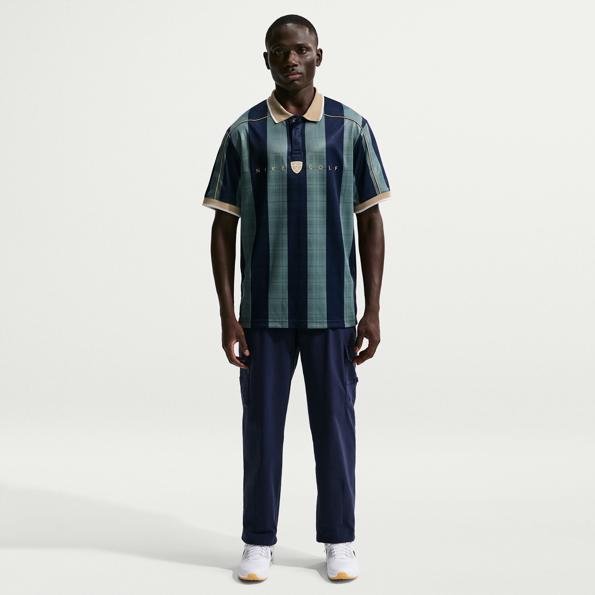 Nike Men's Fairway Fresh Dri-FIT Loose Short Sleeve Golf Polo product image