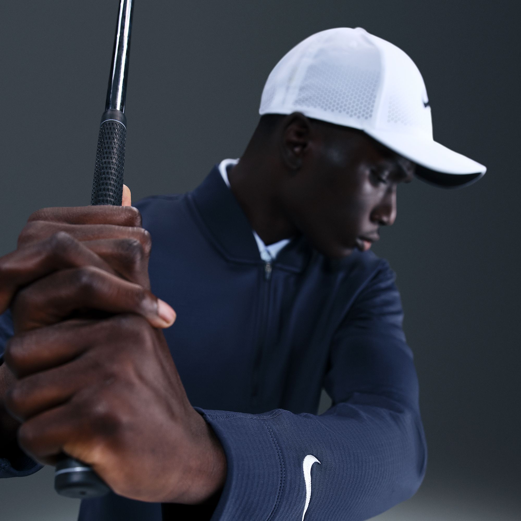 Nike Men's Therma-FIT Velocity Golf ½ Zip product image