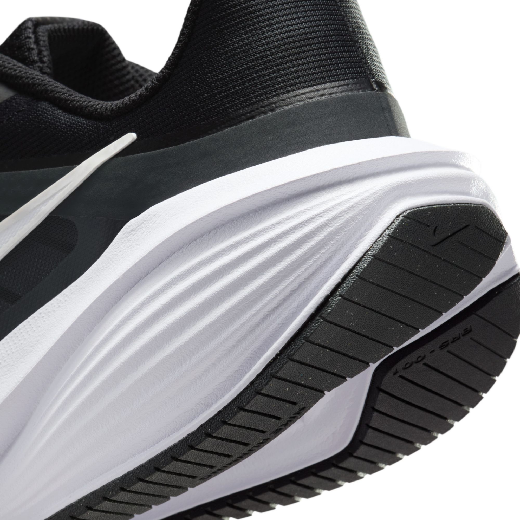 Nike Men's Downshifter 14 Running Shoes product image