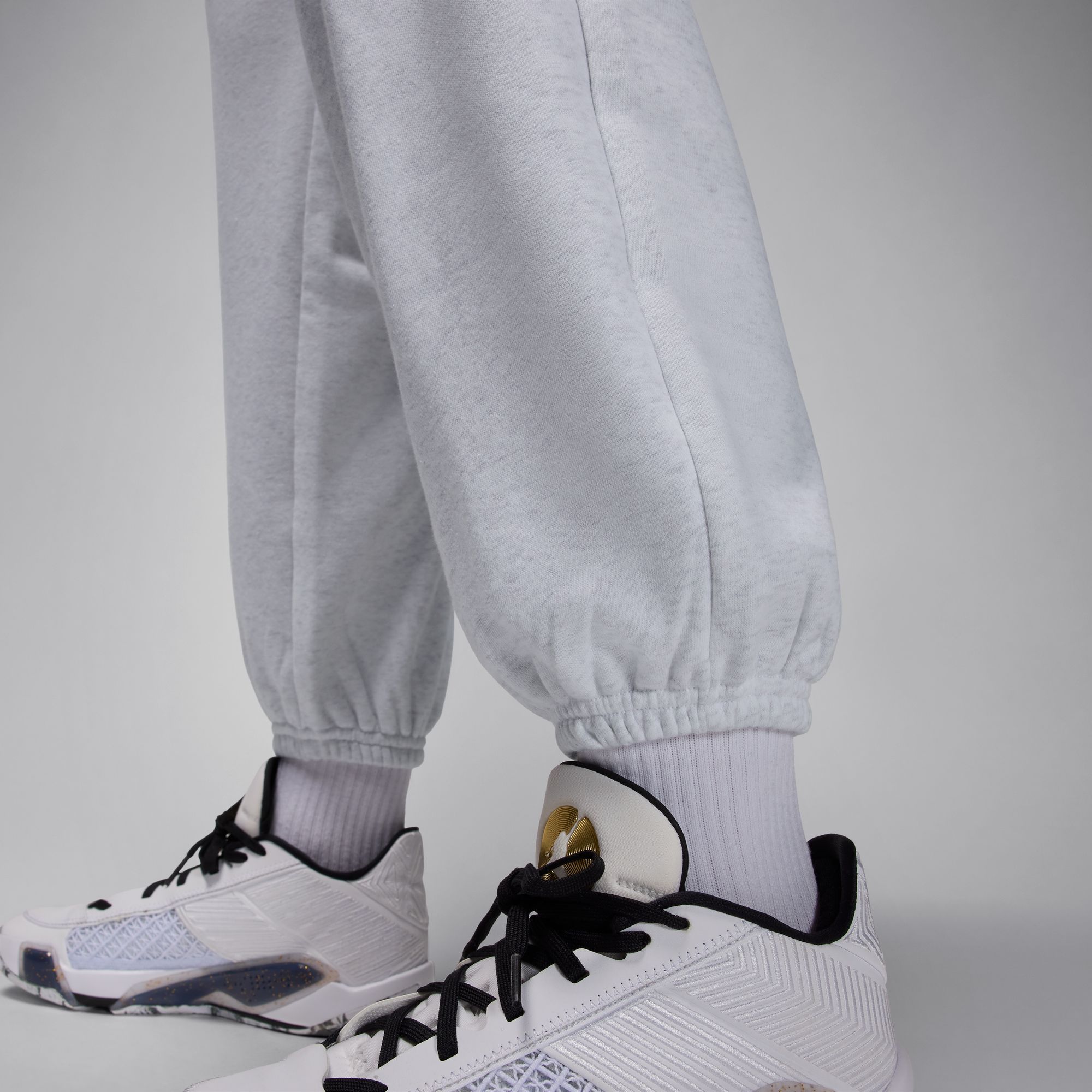 Jordan Women's Sport Crossover Dri-FIT Fleece Pants product image
