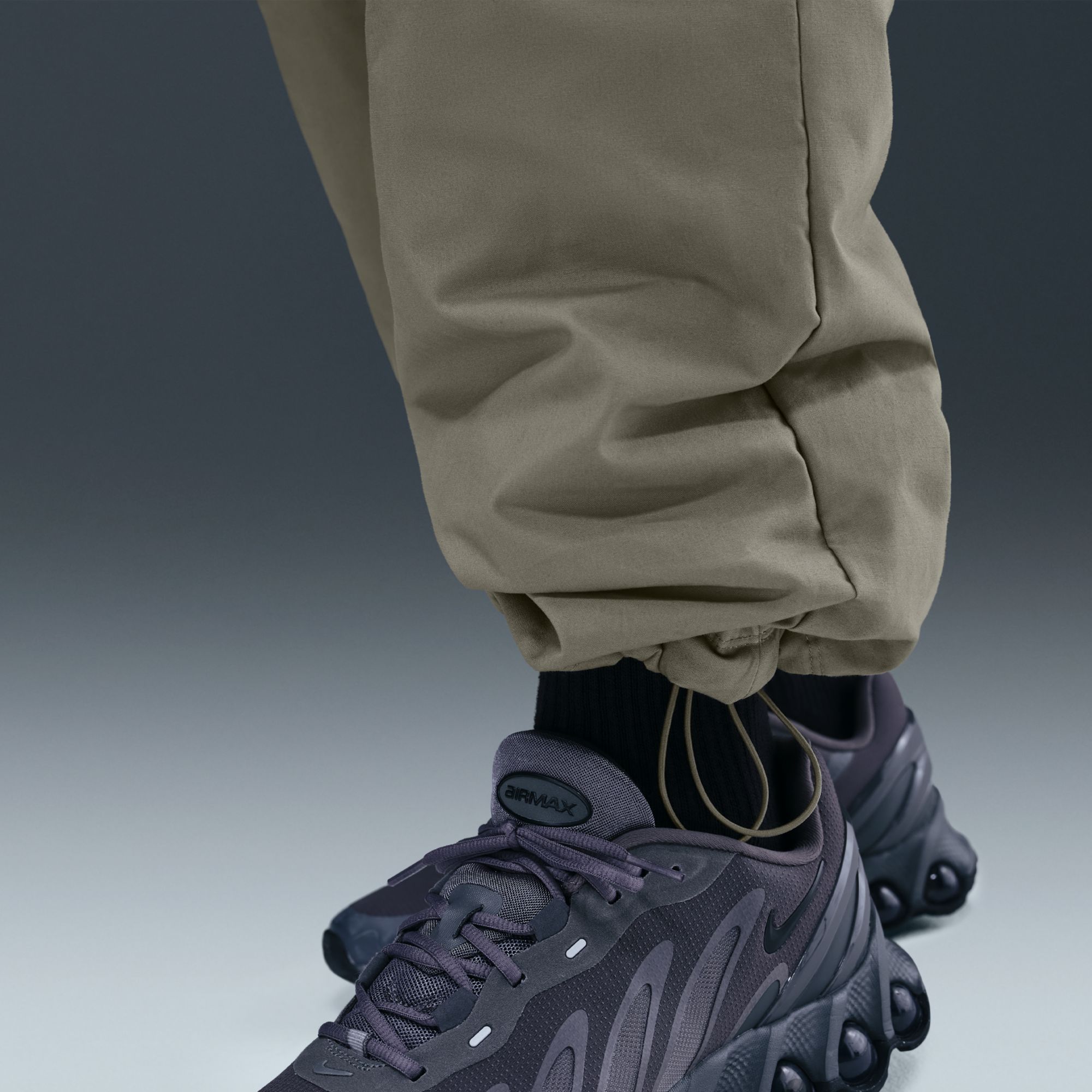 Nike Men's Air Filled Cargo Pants product image