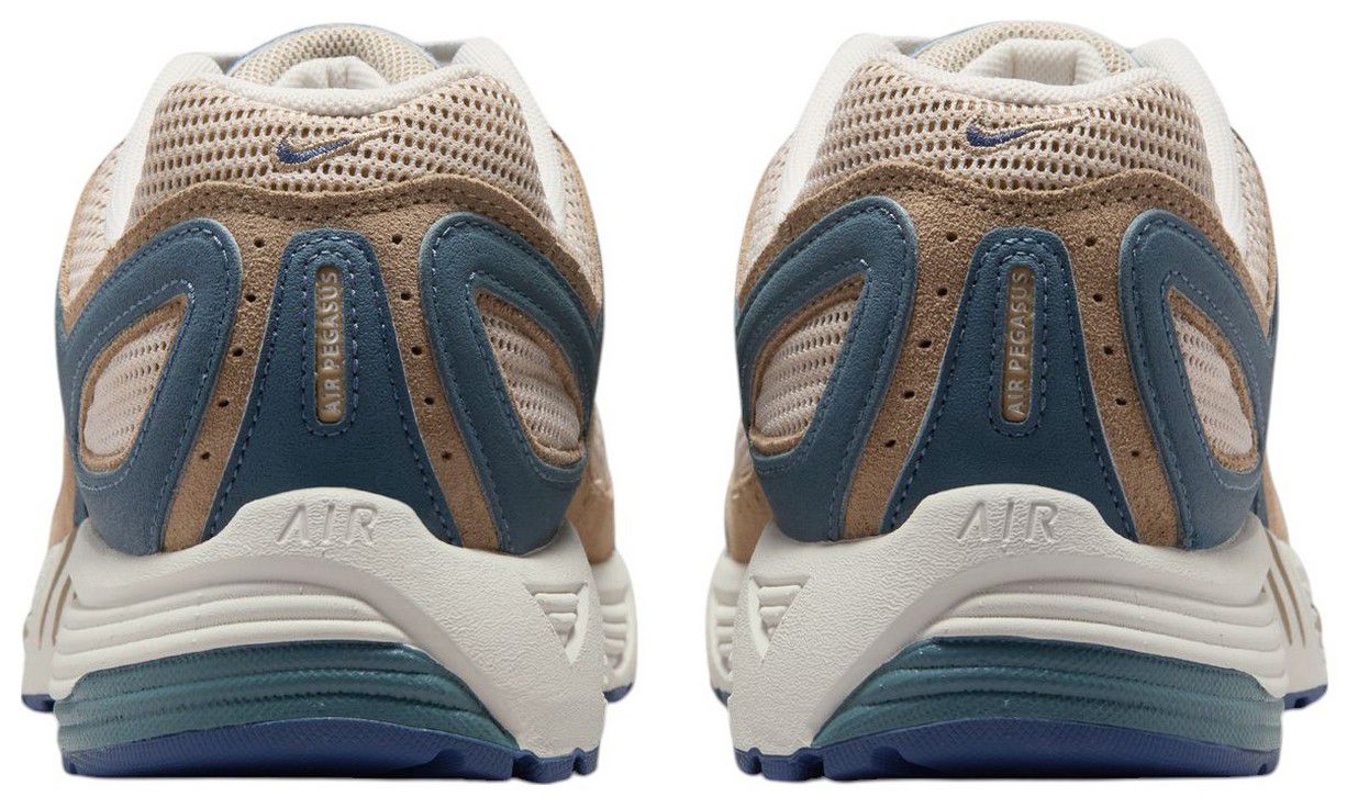 Nike Men's Air Pegasus 2005 Shoes product image