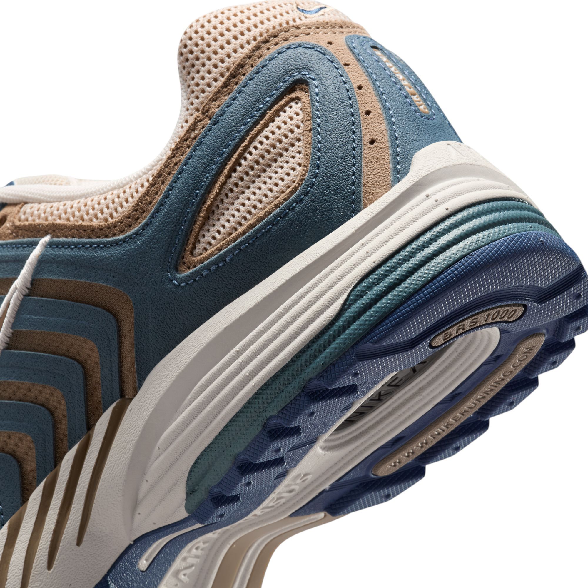 Nike Men's Air Pegasus 2005 Shoes product image