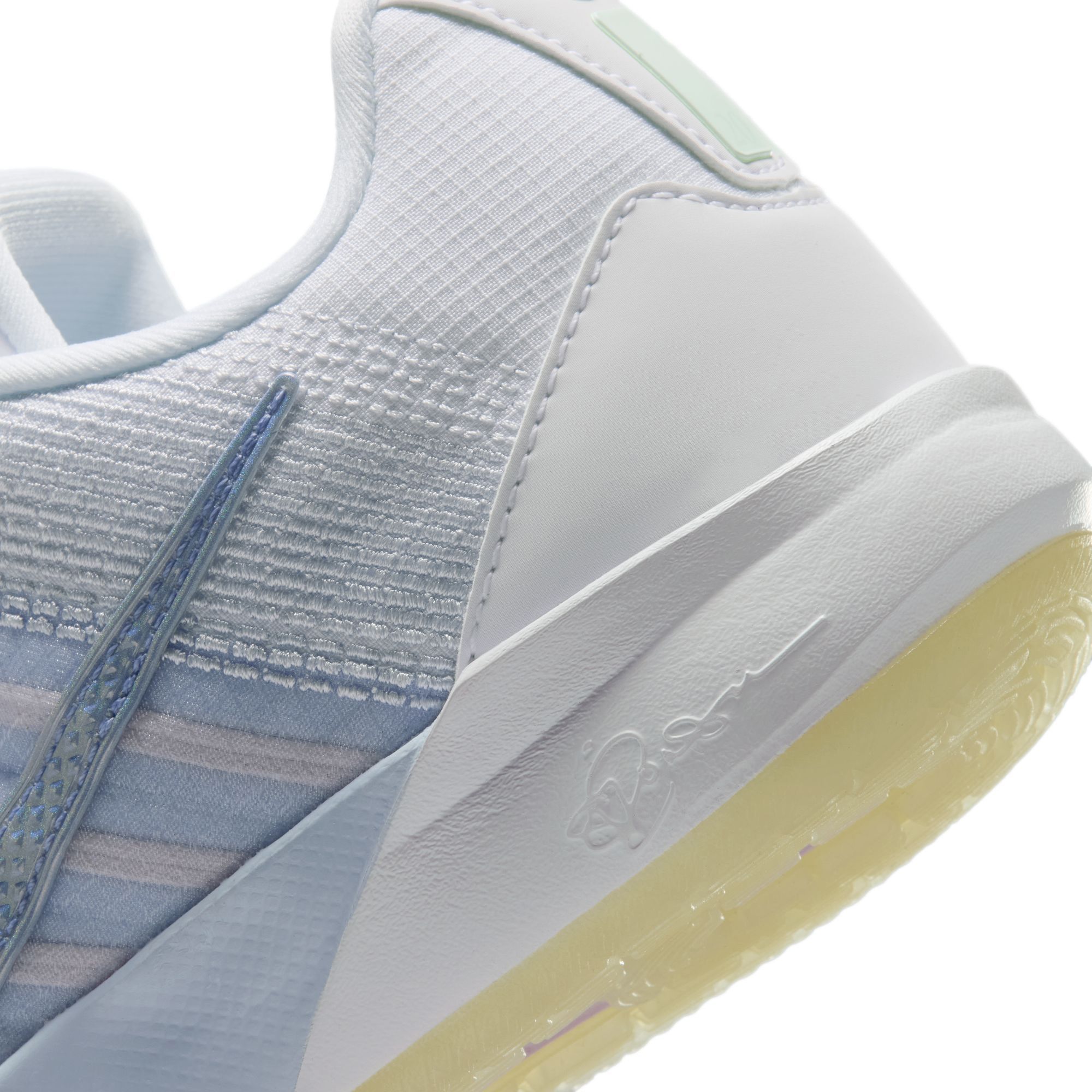 Nike Kids' Grade School Sabrina 3 'Infinite' Basketball Shoes product image