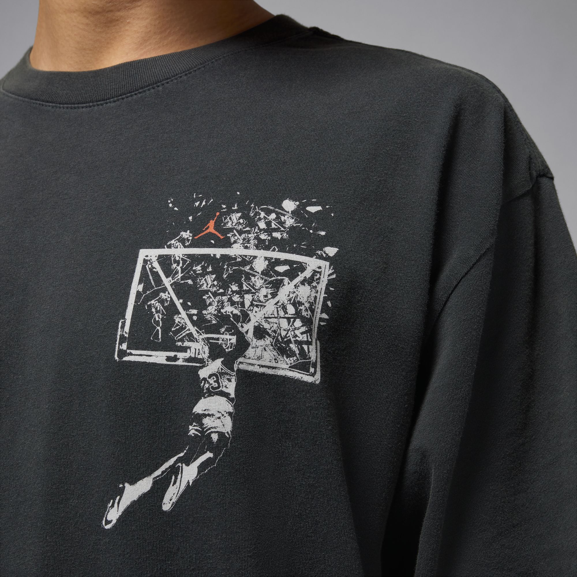 Jordan Men's Brooklyn Shattered Backboard Oversized Graphic T-Shirt product image