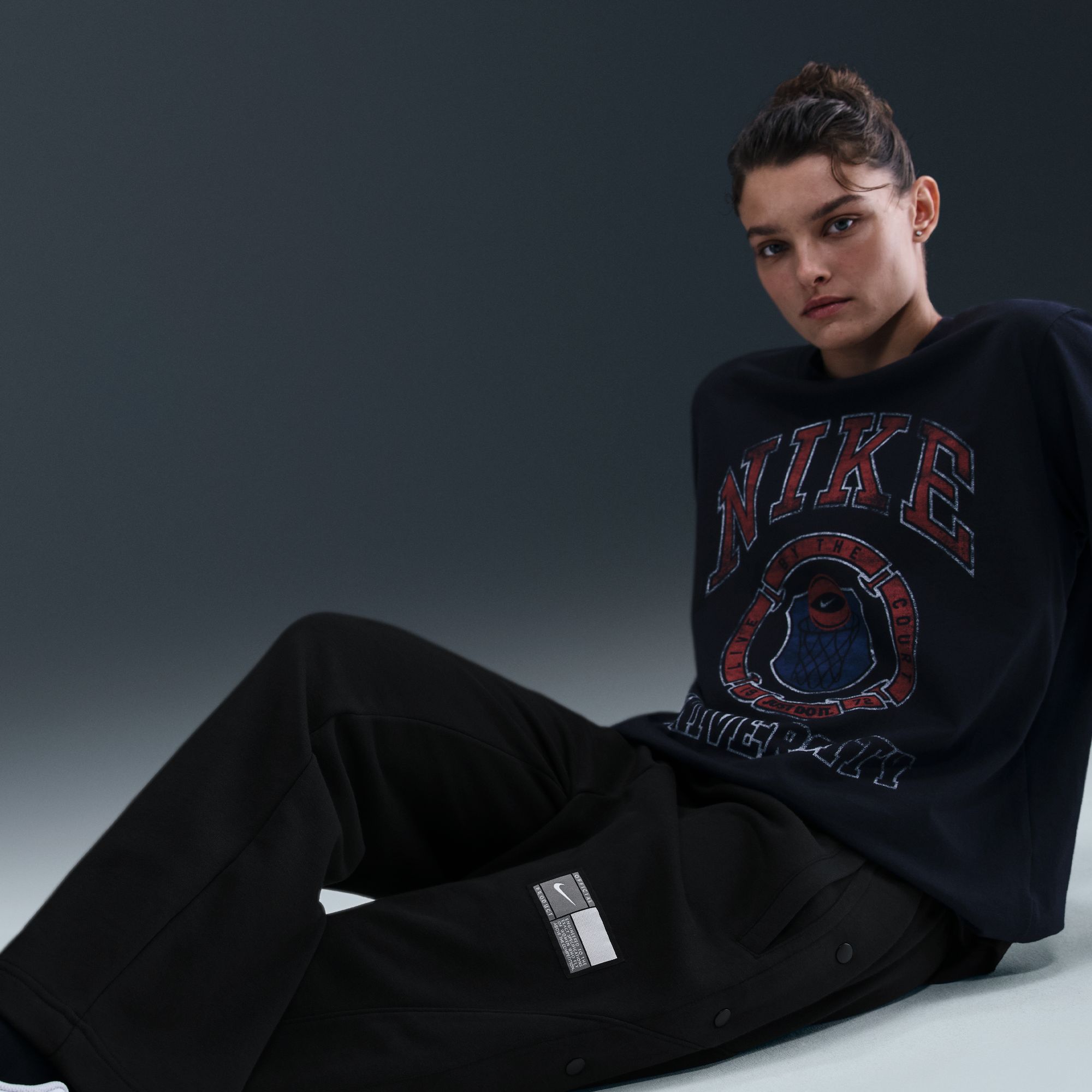 Nike Women's Fleece Tear-Away Basketball Pants product image