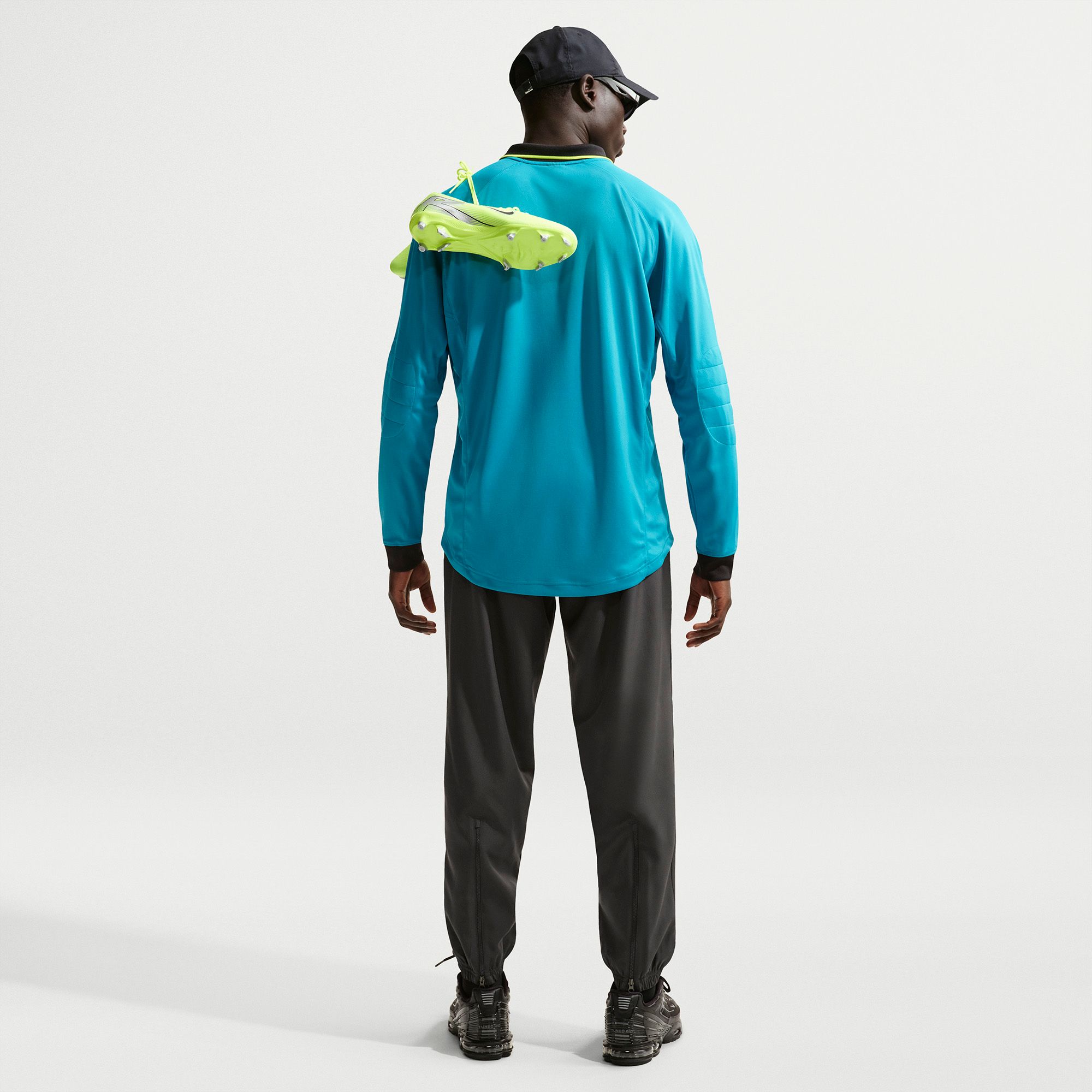 Nike Adult Tottenham Hotspur Teal 2025 Air Long Sleeve Jersey product image