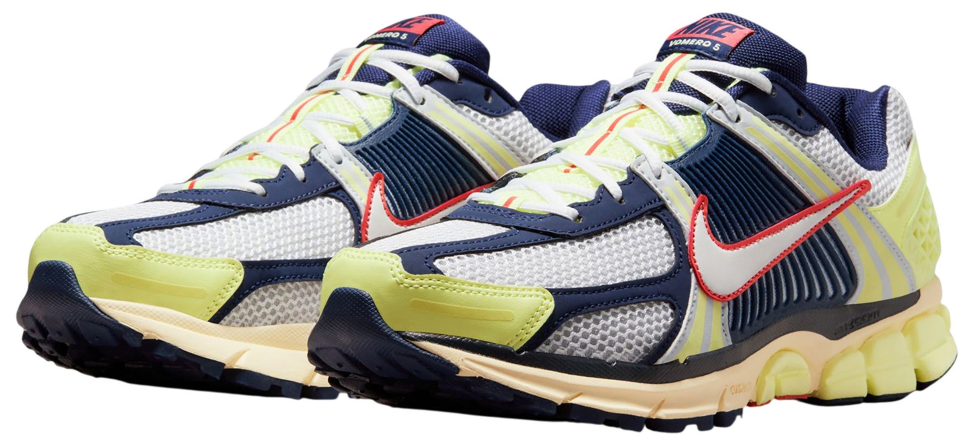 Nike Men's Zoom Vomero 5 Shoes product image