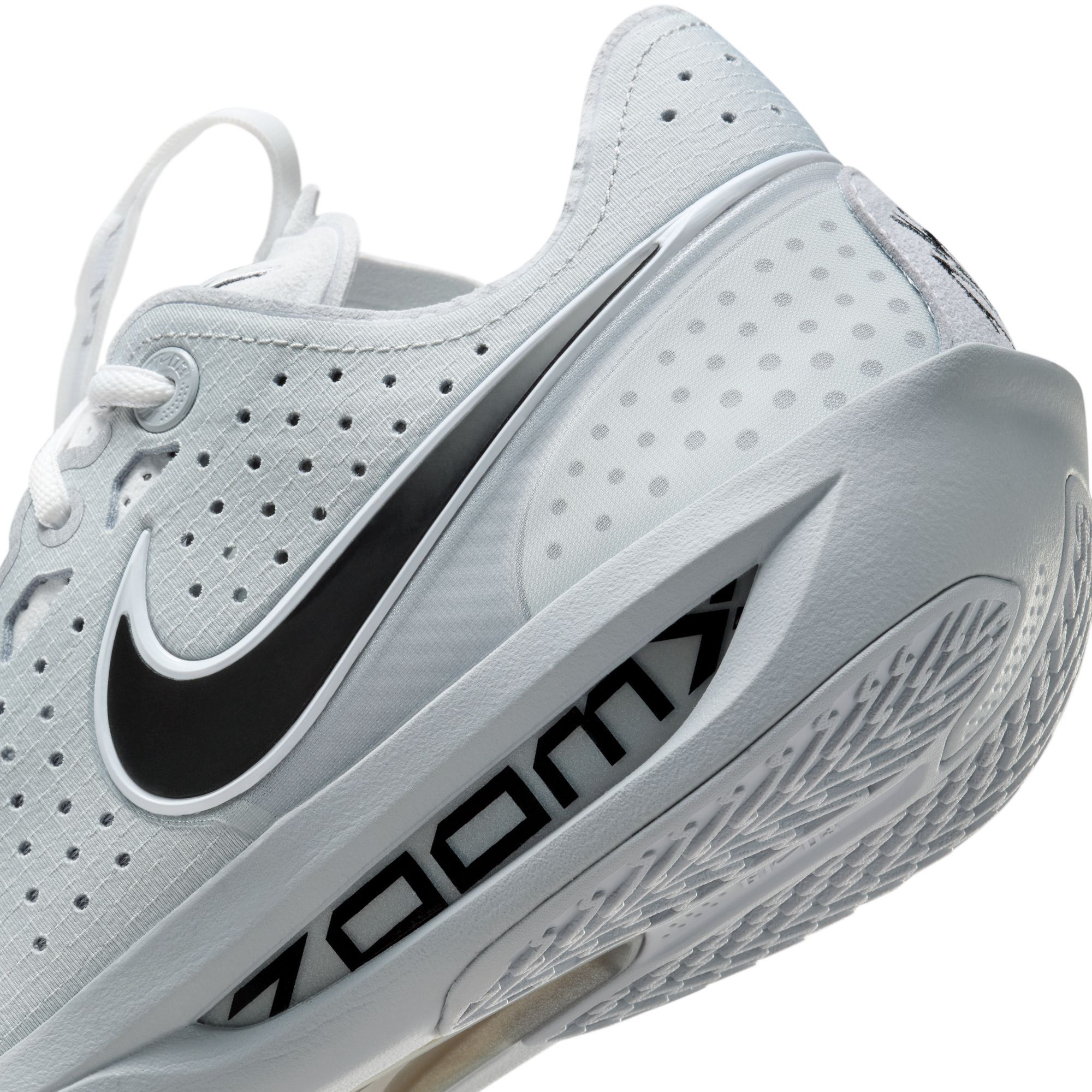 Nike G.T. Cut 3 Basketball Shoes product image