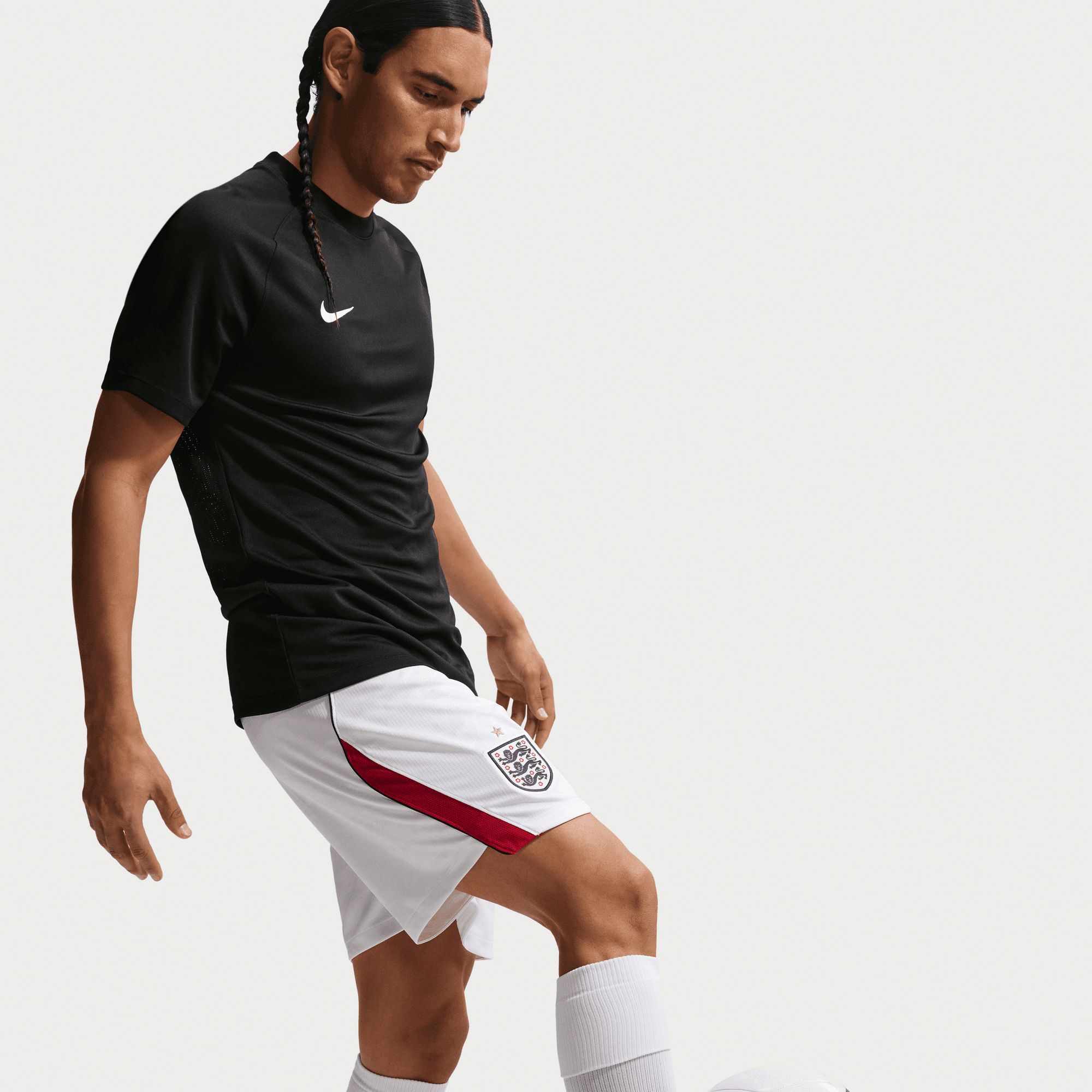 Nike Adult England 2026 Home Replica Shorts product image