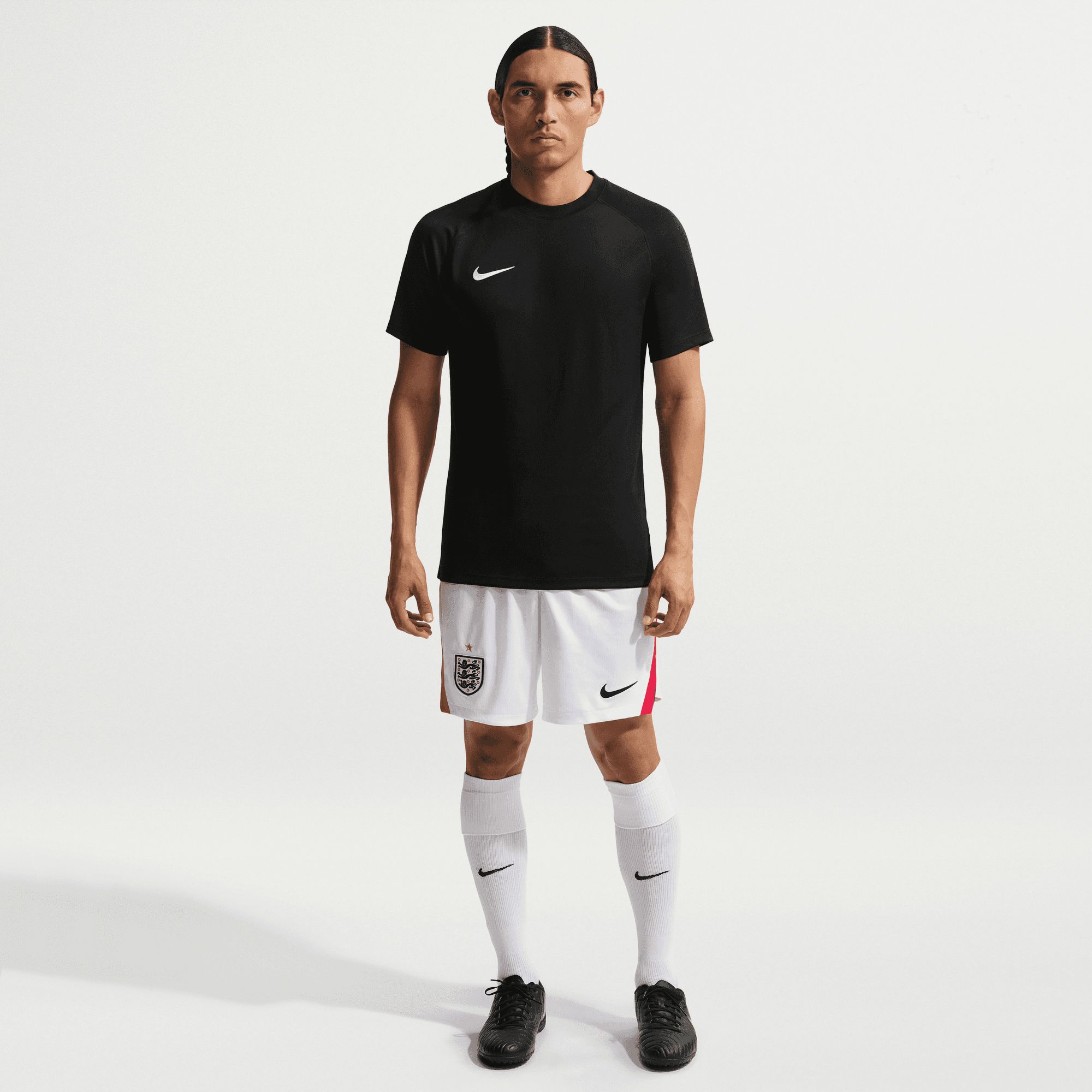 Nike Adult England 2026 Home Replica Shorts product image