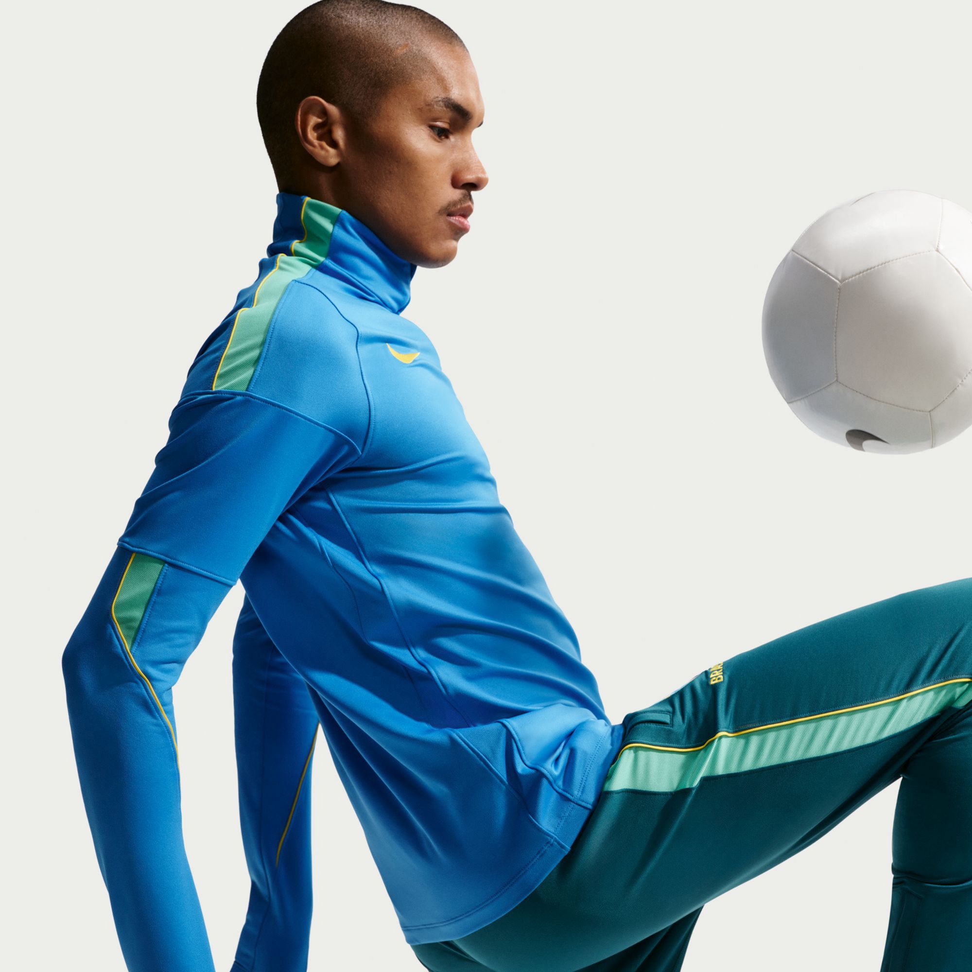 Nike Adult Brazil 2026 Home Drill Training Quarter-Zip product image