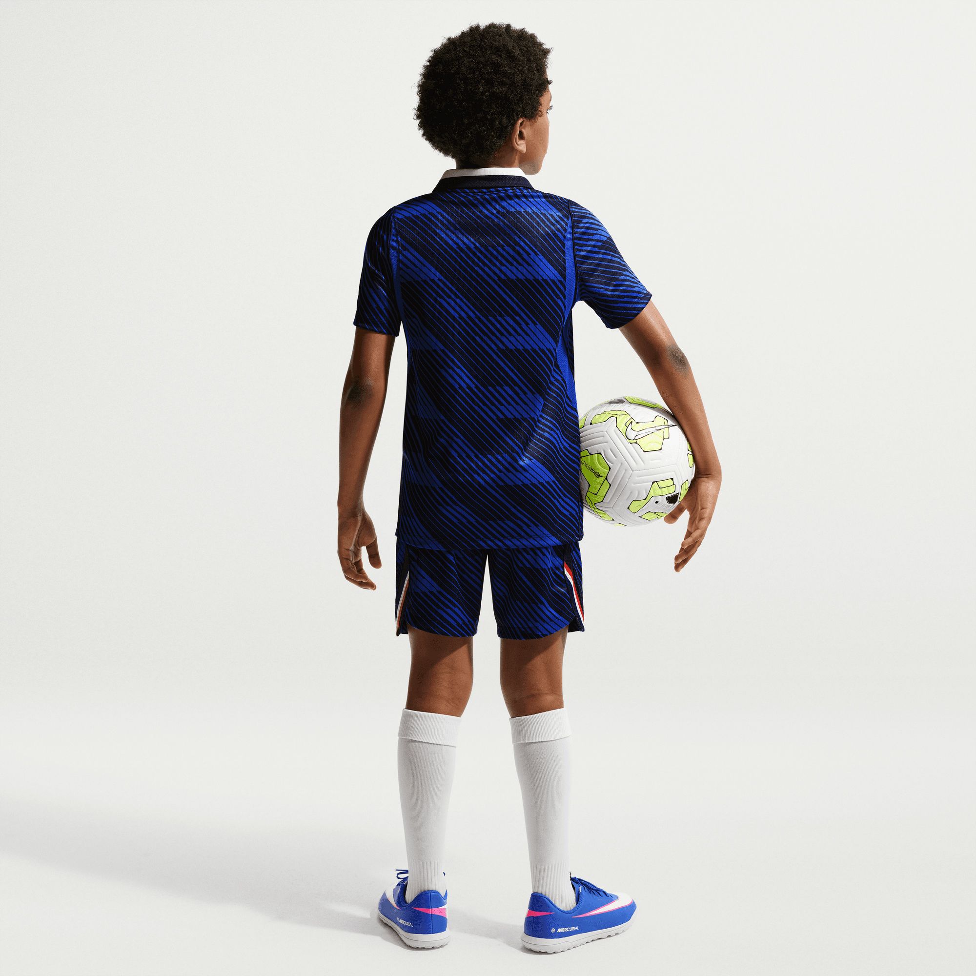 Nike Youth France 2026 Home Replica Shorts product image
