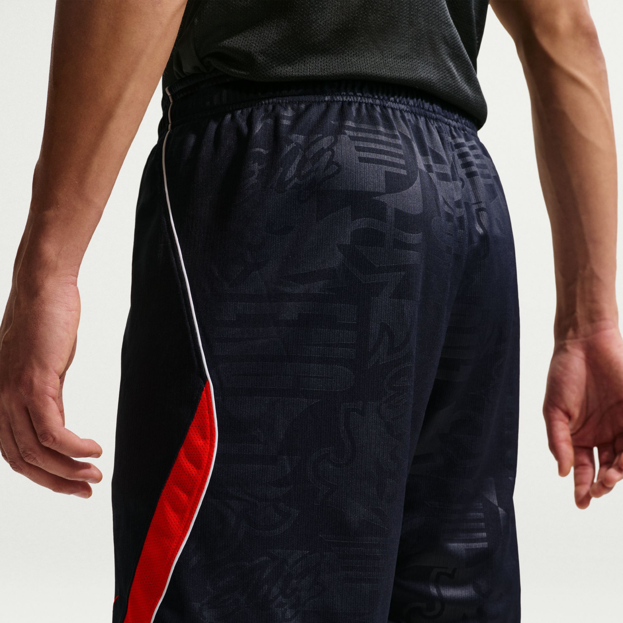Nike Adult England 2026 Away Replica Shorts product image