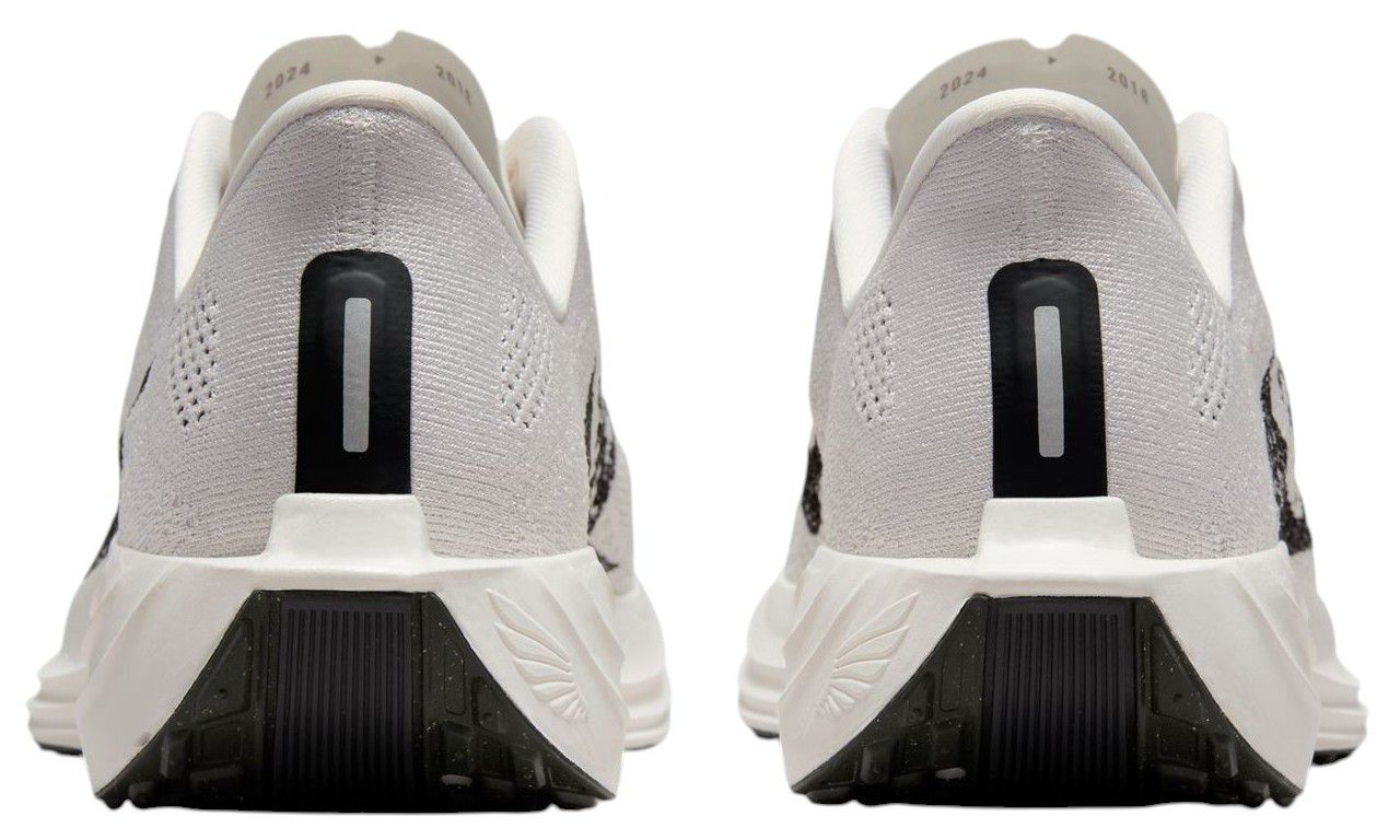 Nike Men's Pegasus Plus Running Shoes product image