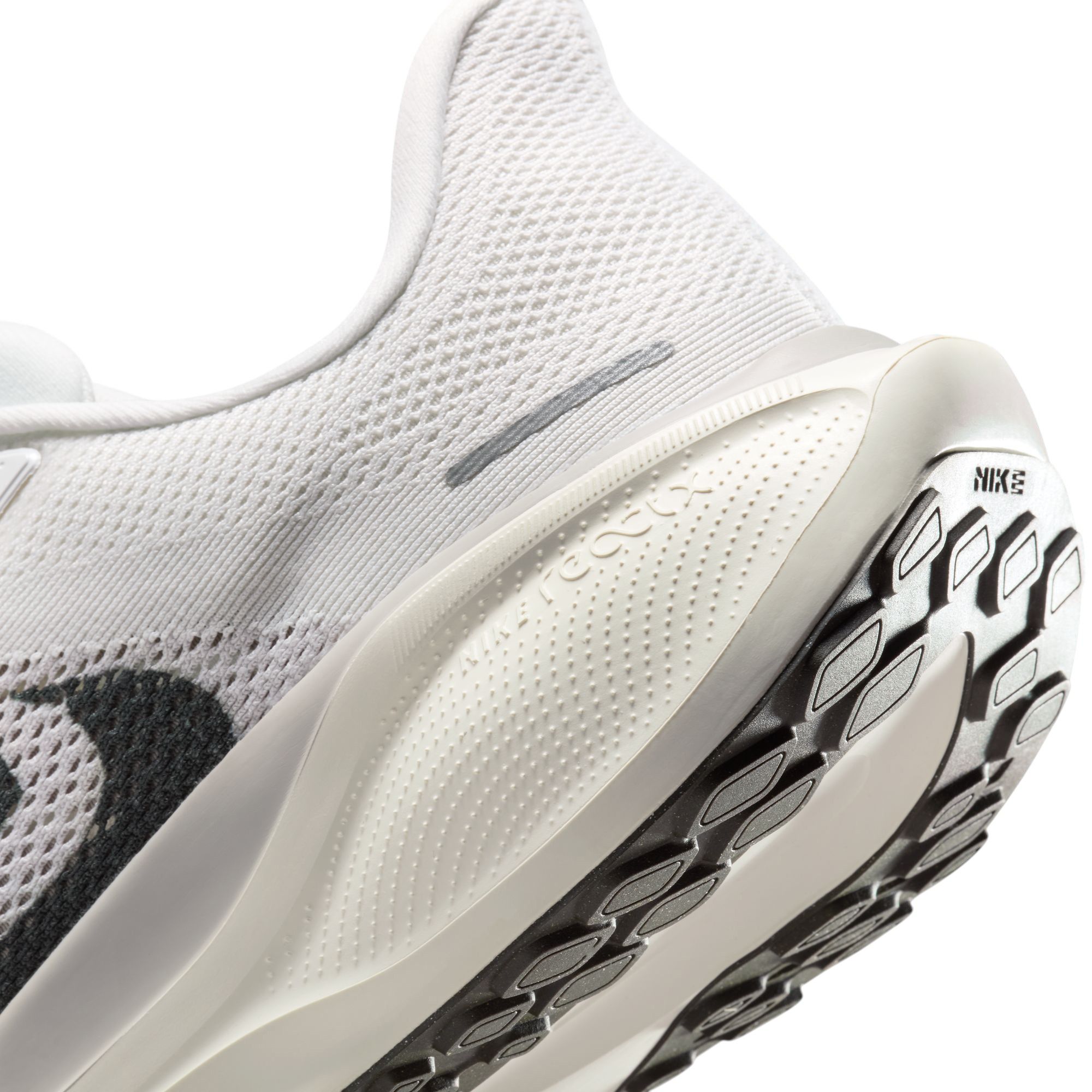 Nike Men's Pegasus 41 Running Shoes product image