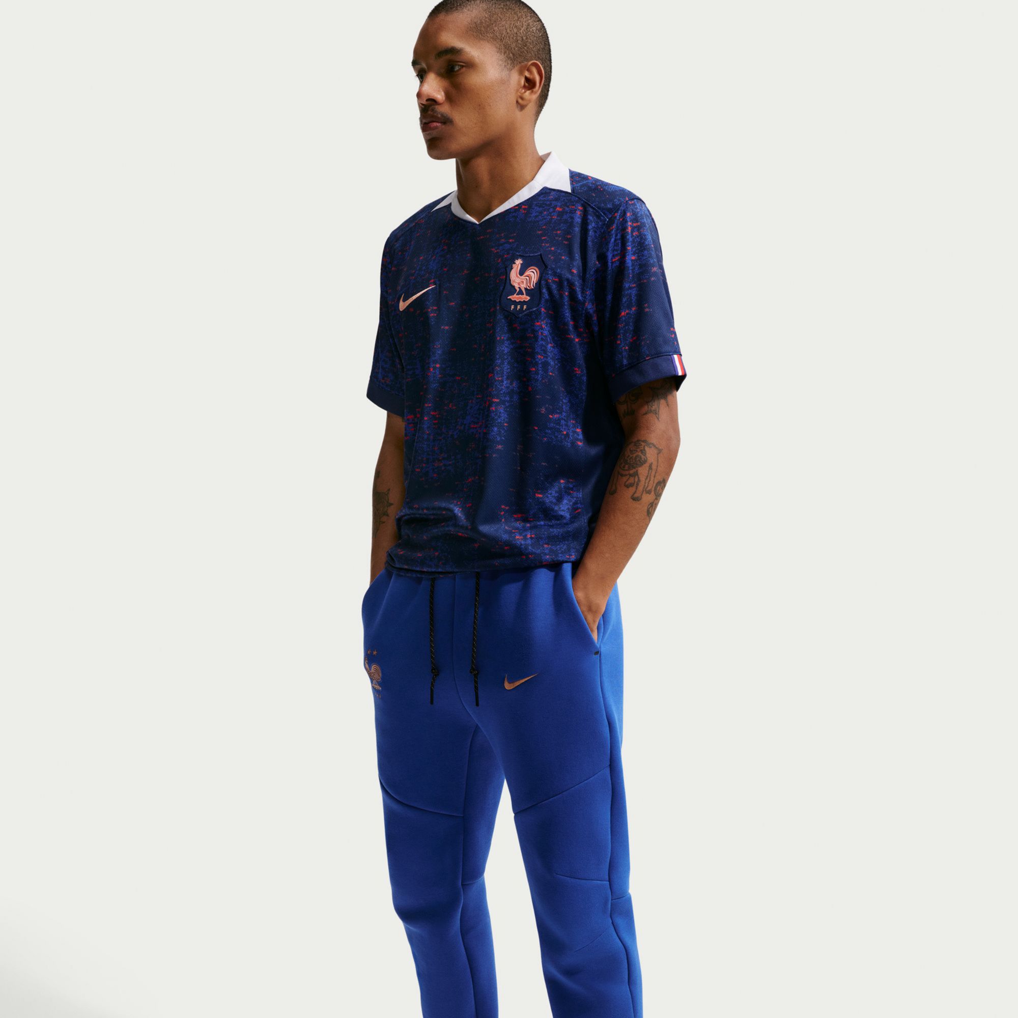 Nike Adult France 2026 Home Tech Fleece Jogger Pants product image