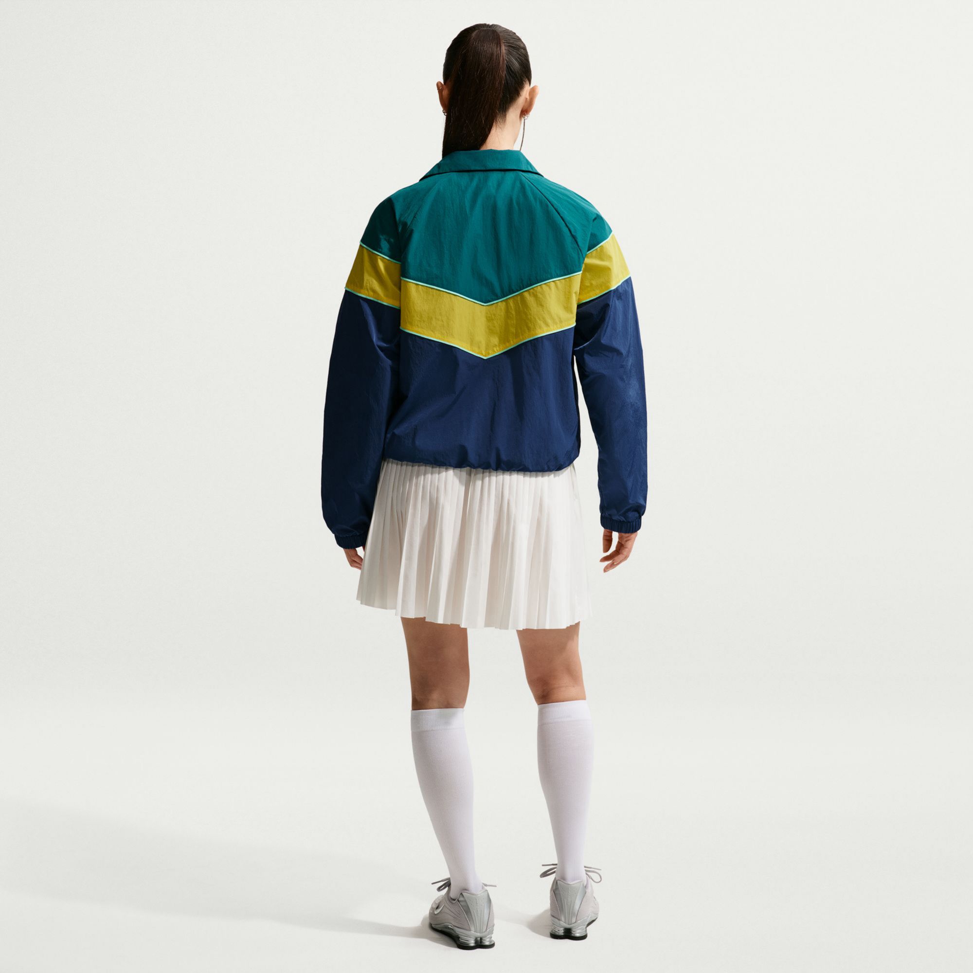 Nike Women's Brazil 2026 Home Windrunner Jacket product image