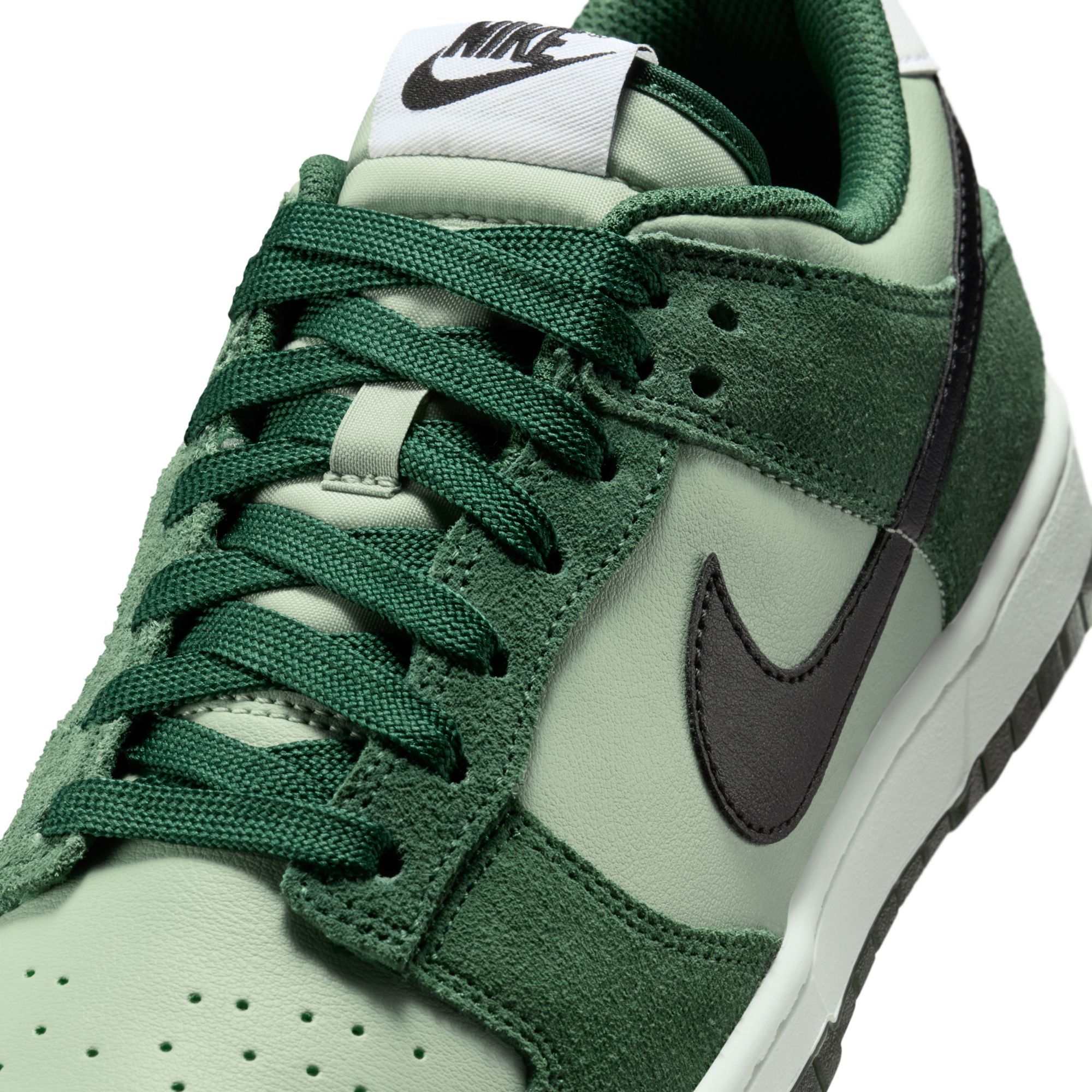 Nike Men's Dunk Low Shoes product image