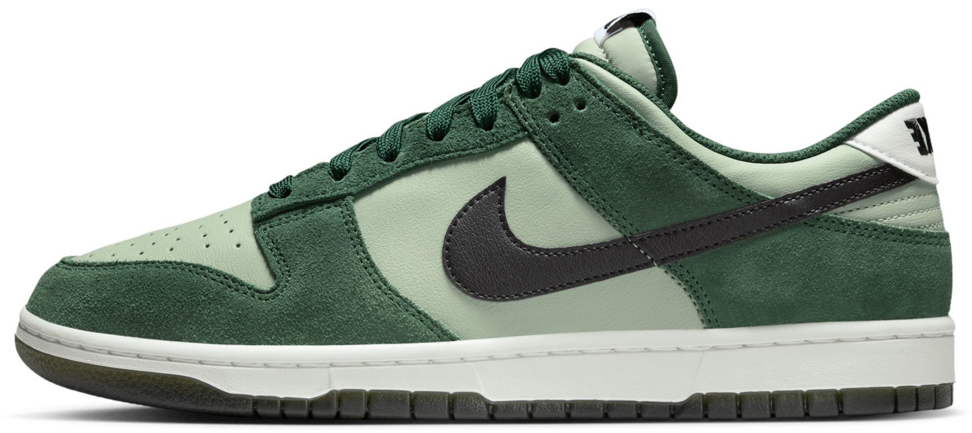 Nike Men's Dunk Low Shoes product image