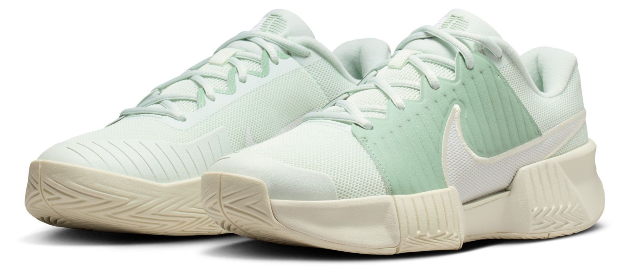 Nike Women's GP Challenge Pro Hard Court Tennis Shoes product image