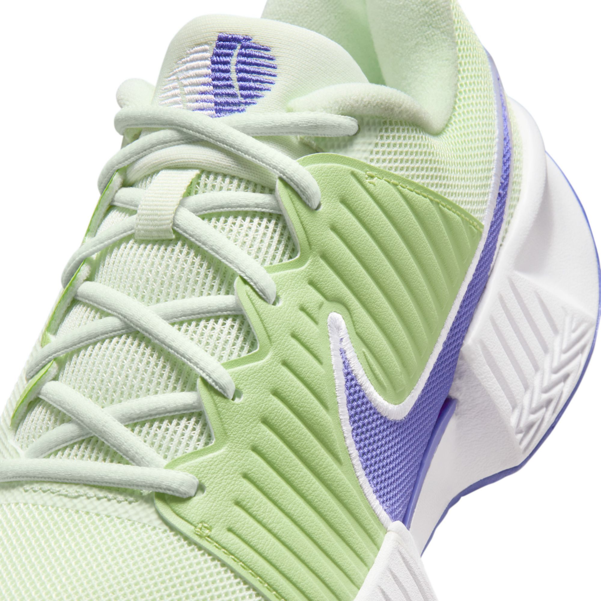 Nike Women's GP Challenge Pro Hard Court Tennis Shoes product image