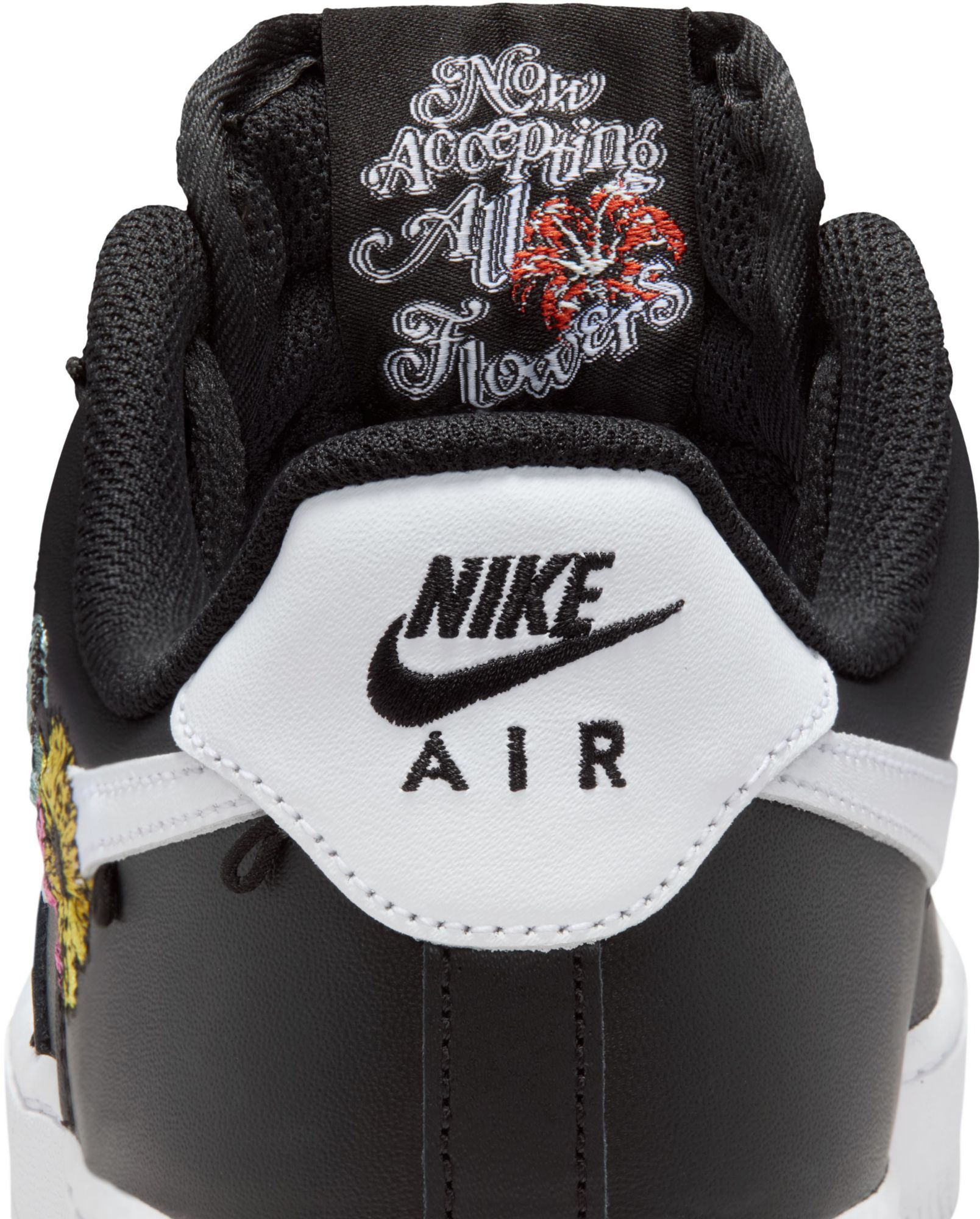 Nike Women's Air Force 1 '07 Shoes product image