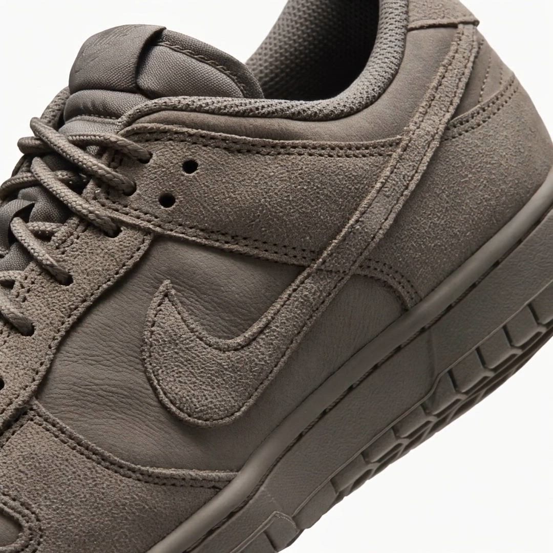 Nike Men's Dunk Low Shoes product