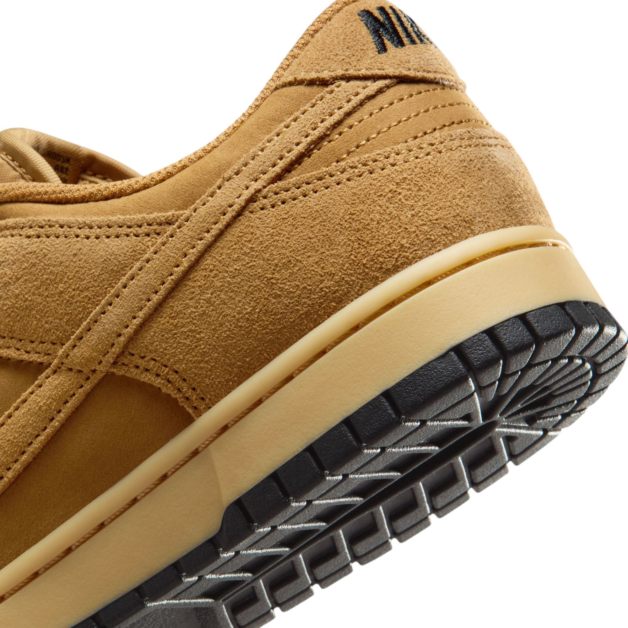 Nike Men's Dunk Low Shoes product image