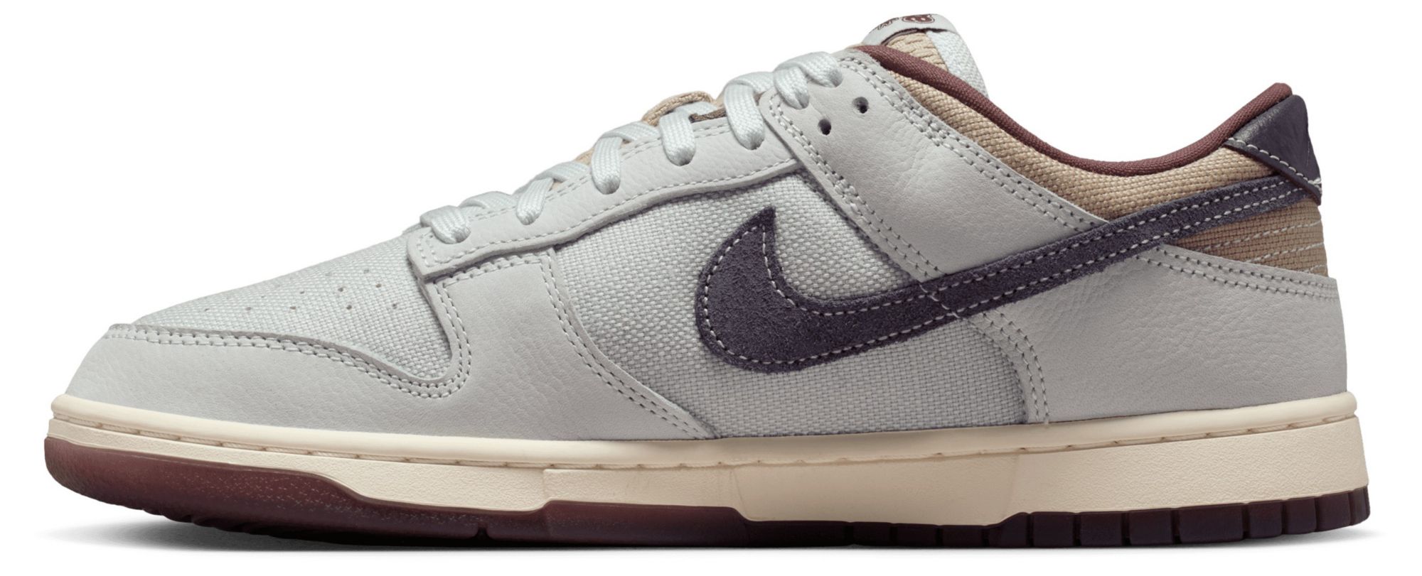 Nike Men's Dunk Low Shoes product image