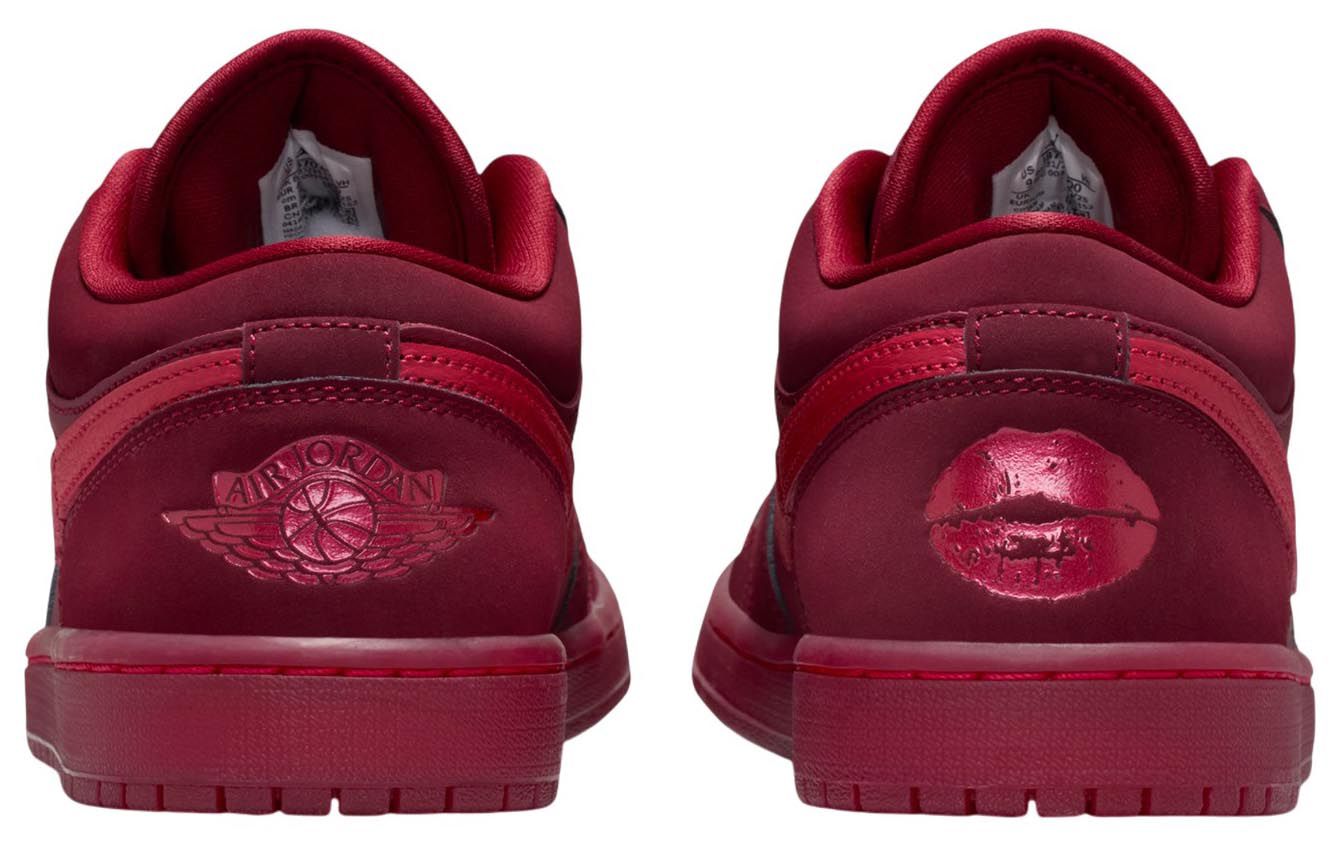 Air Jordan 1 Low SE Women's Shoes product image