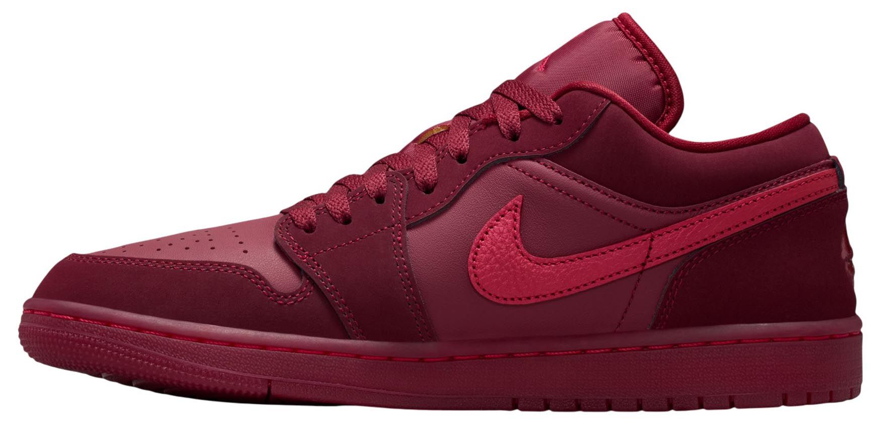 Air Jordan 1 Low SE Women's Shoes product image
