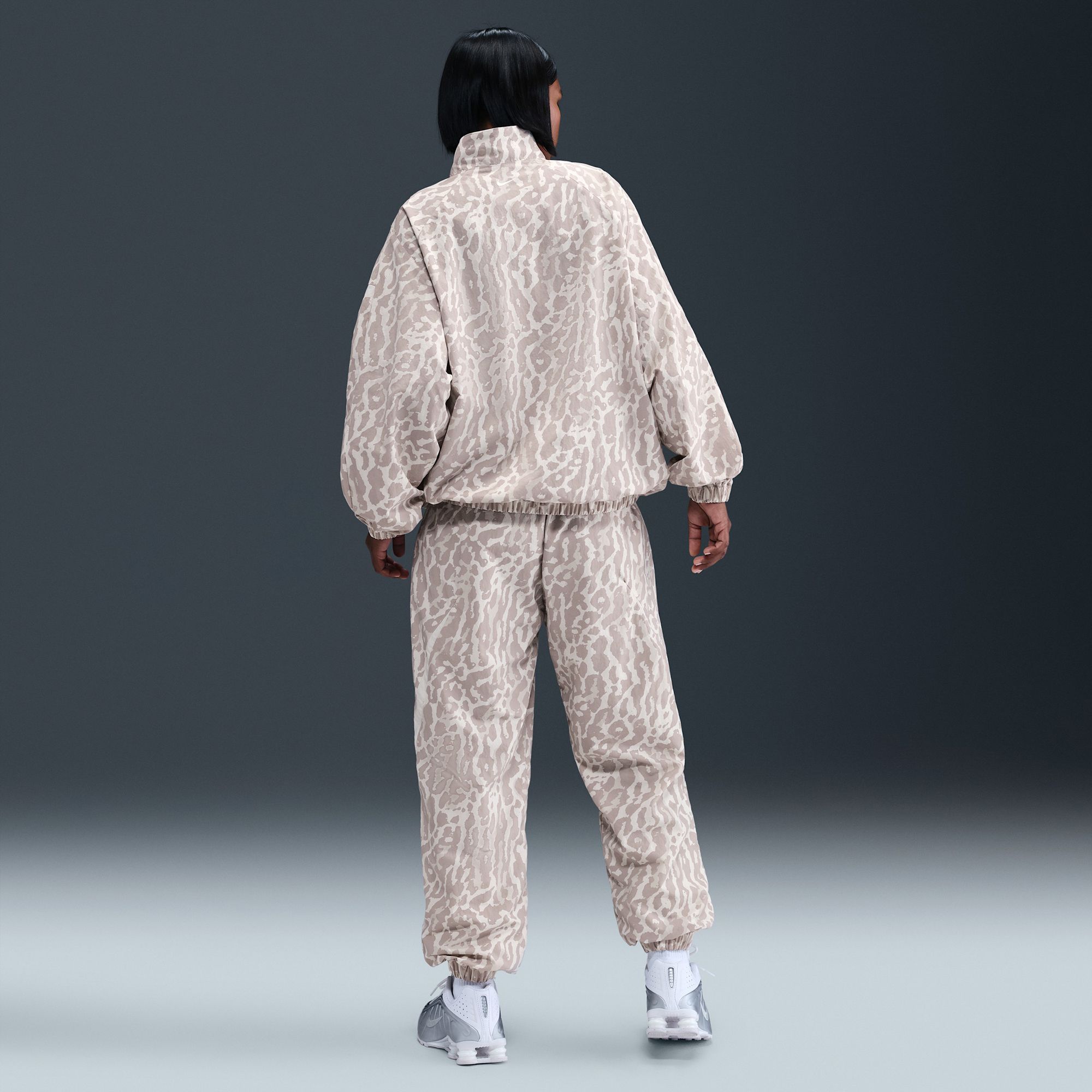 Nike Women's Sportswear Woven Printed Jacket product image