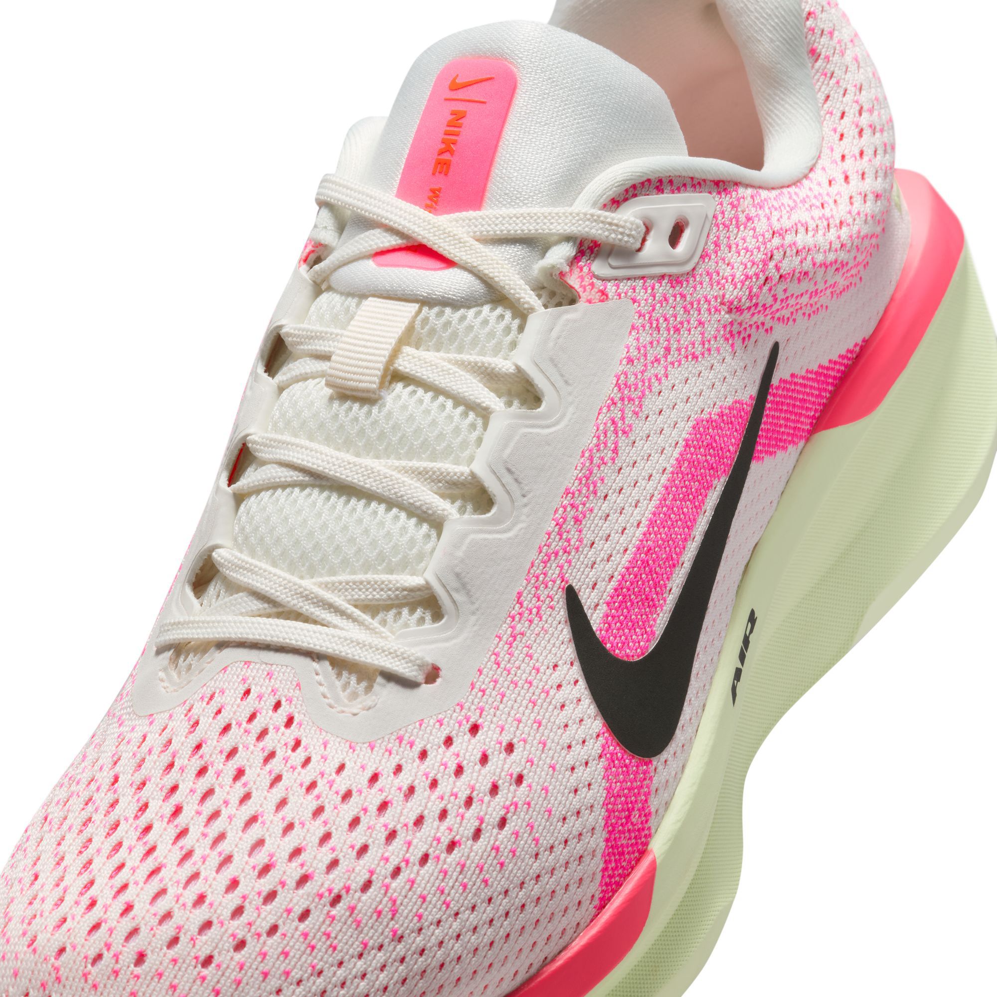 Nike Women's Winflo 11 Running Shoes product image