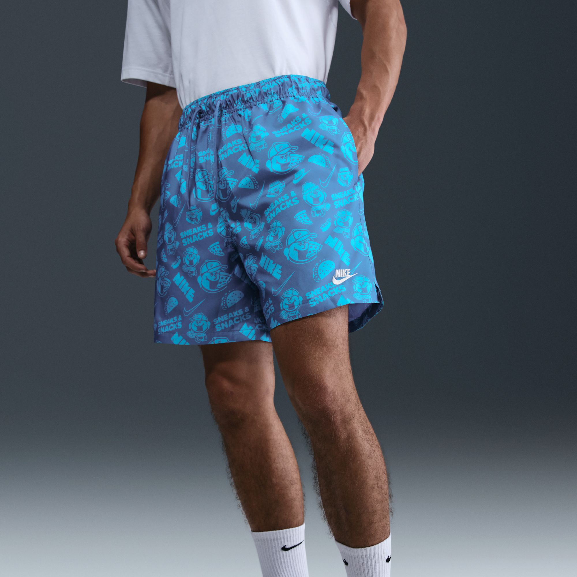 Nike Men's Club Sole Flow Shorts product image