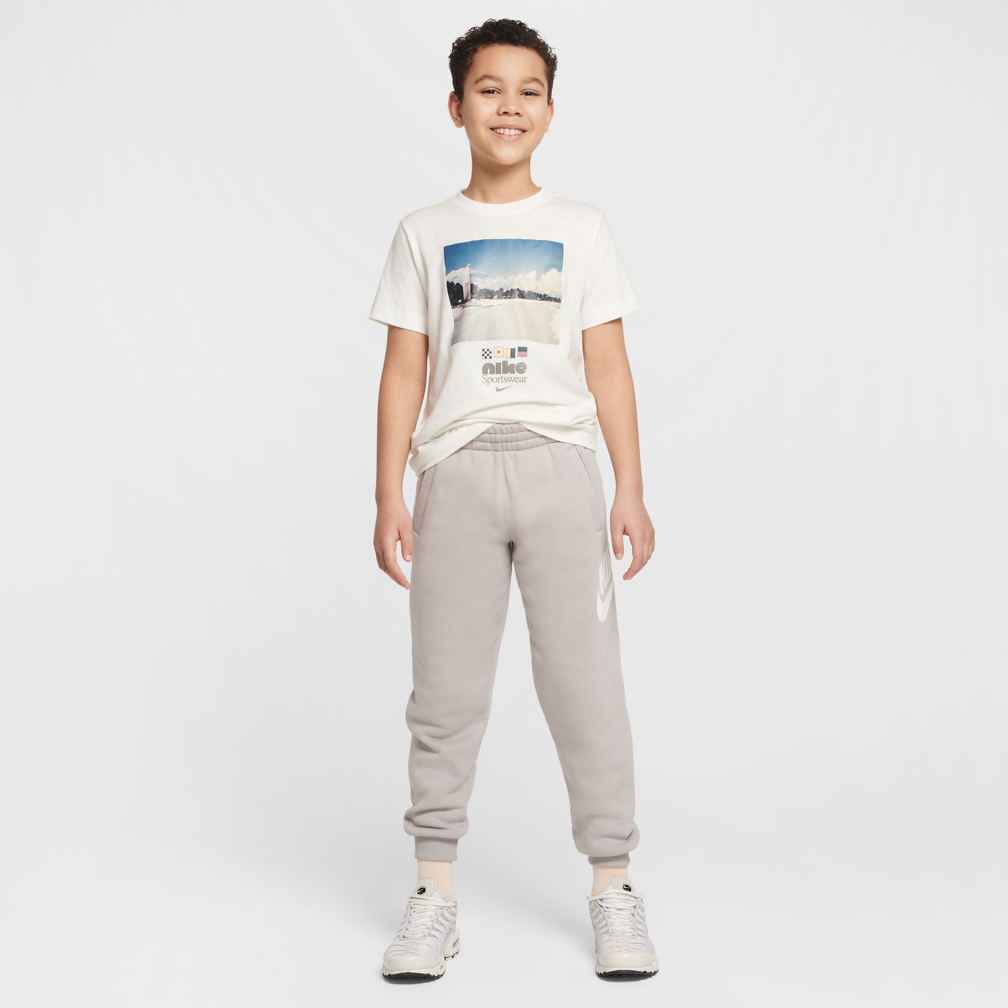 Nike Kids' Sportswear Heat Wave Graphic T-Shirt product image