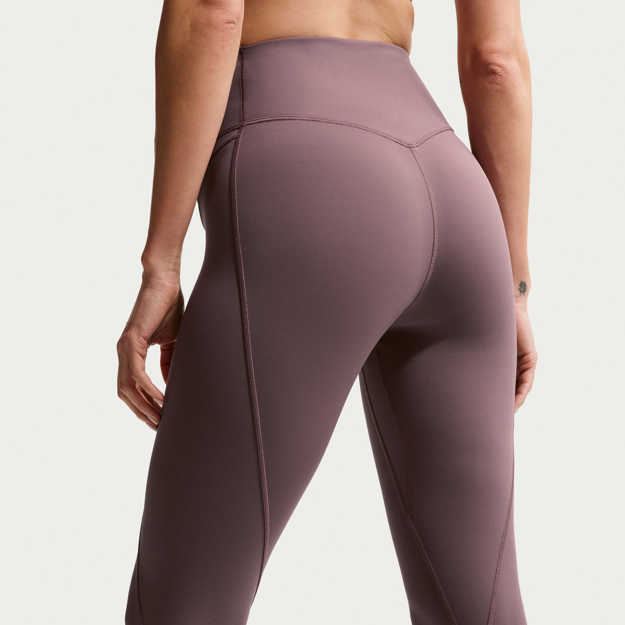 Nike Women's Universa Seasonal High-Waisted 7/8 Leggings with No Front Seam product image