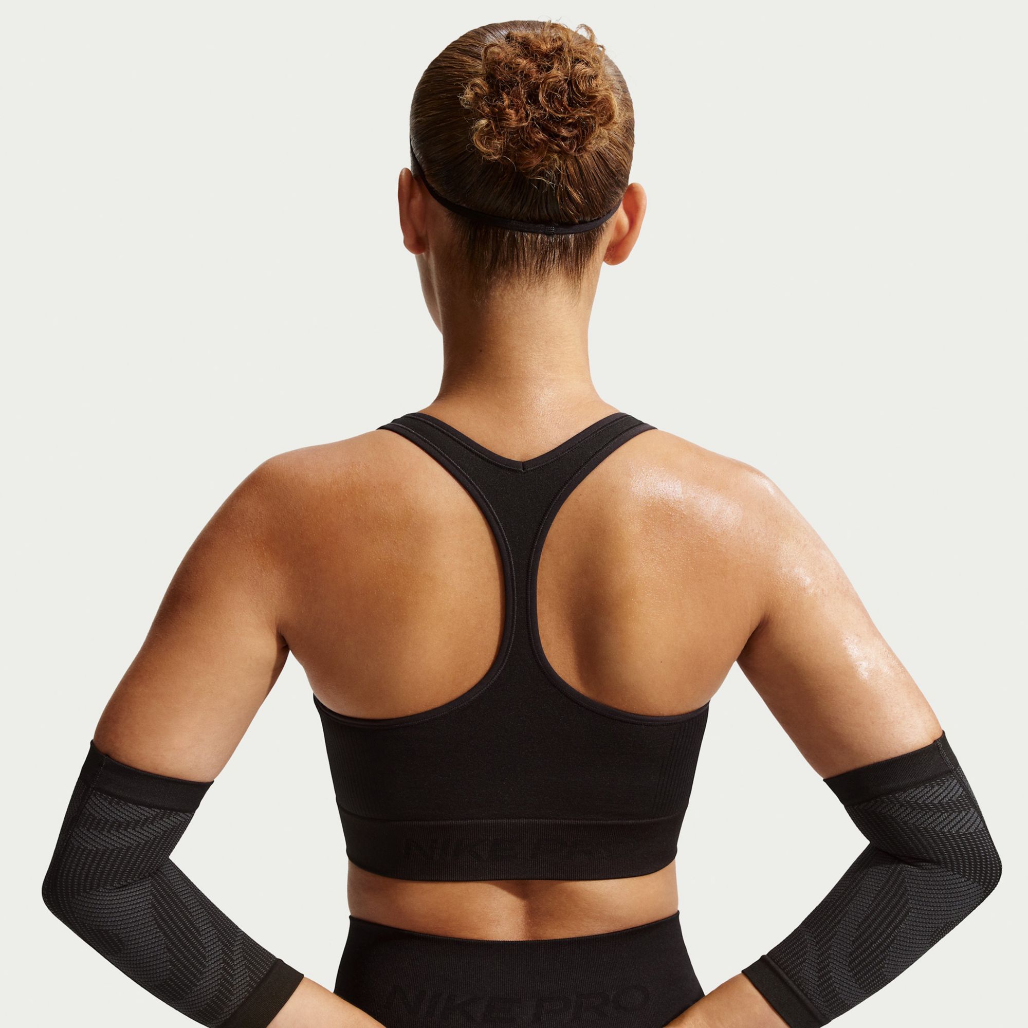 Nike Women's Pro Seamless Dri-FIT Cropped Tank Top product image