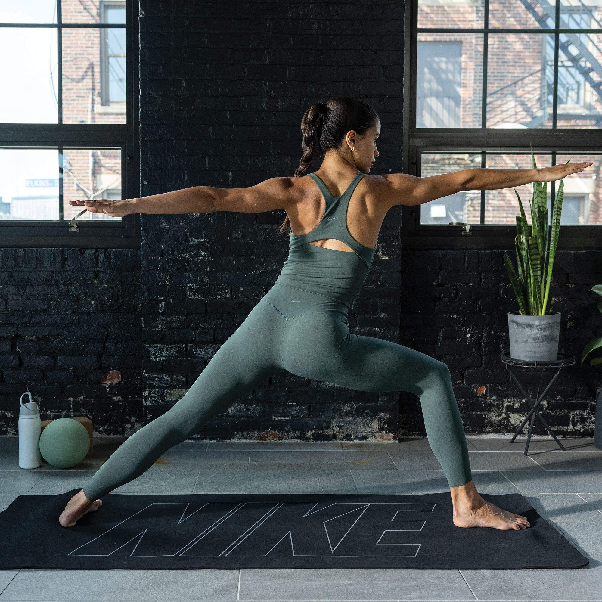 Nike Women's Zenvy Light-Support Sports Bra Tank product image