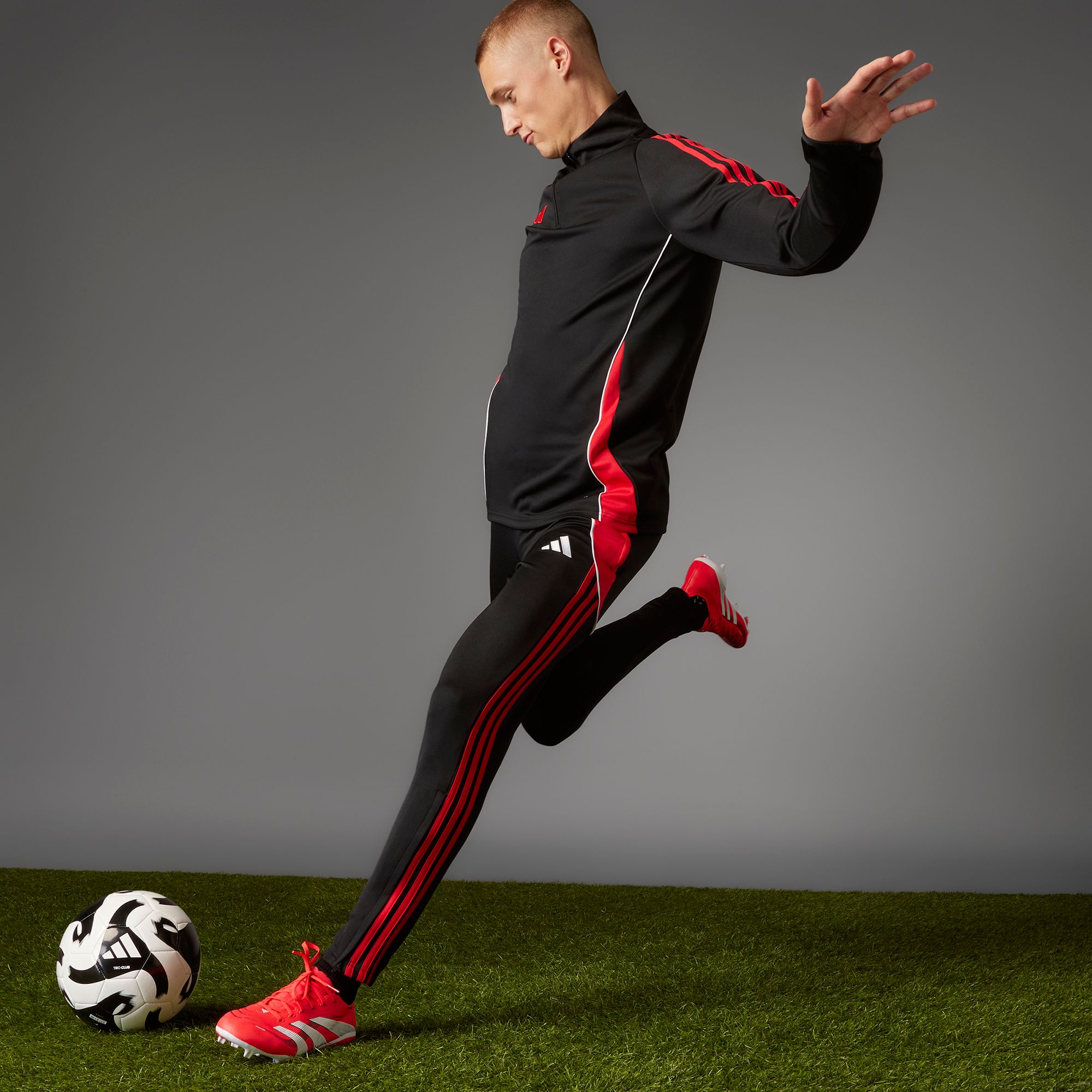 adidas Predator Elite Laceless Kids' FG Soccer Cleats product image